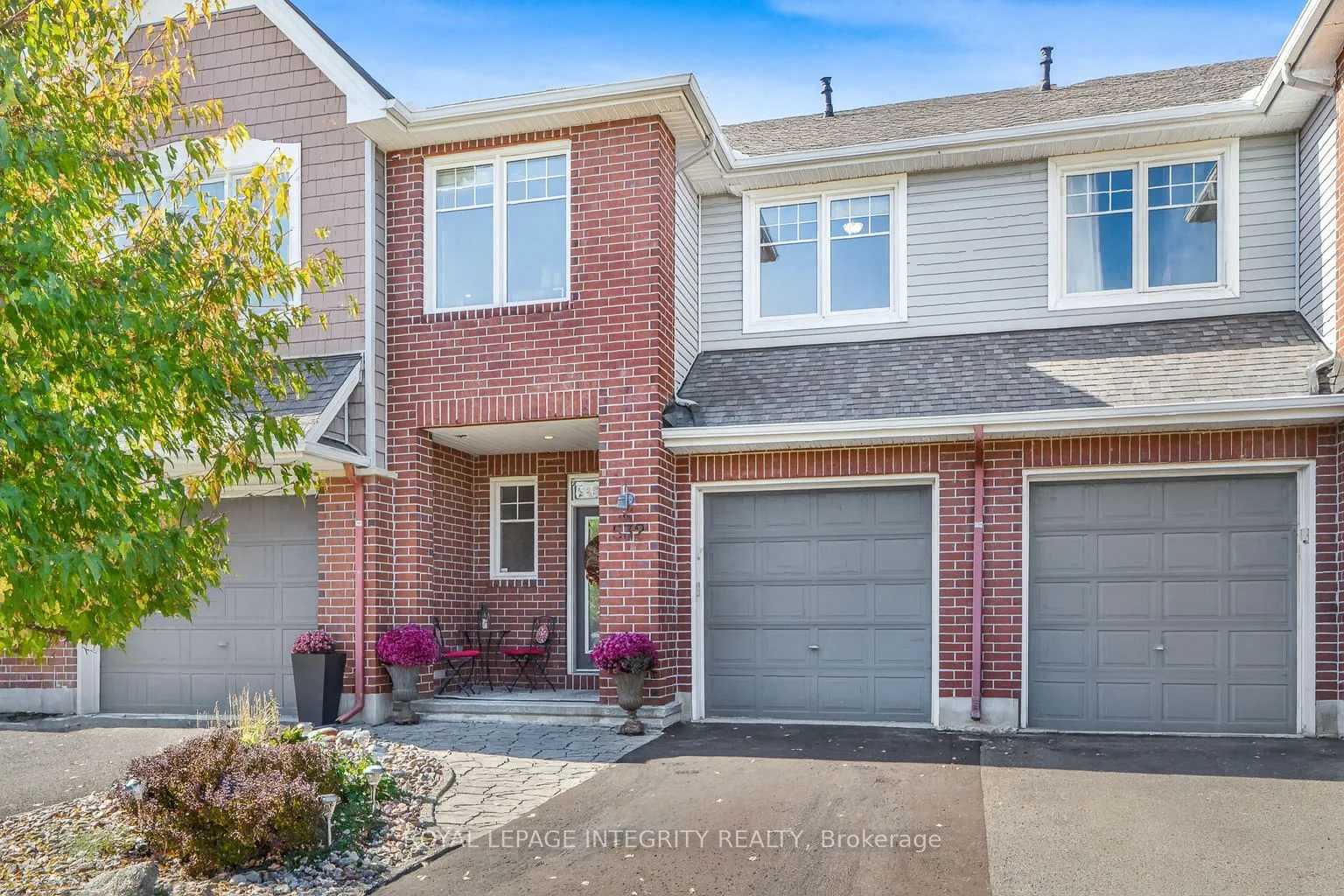 532 Rochefort Circle, Orleans - Cumberland and Area, ON K4A 0M8