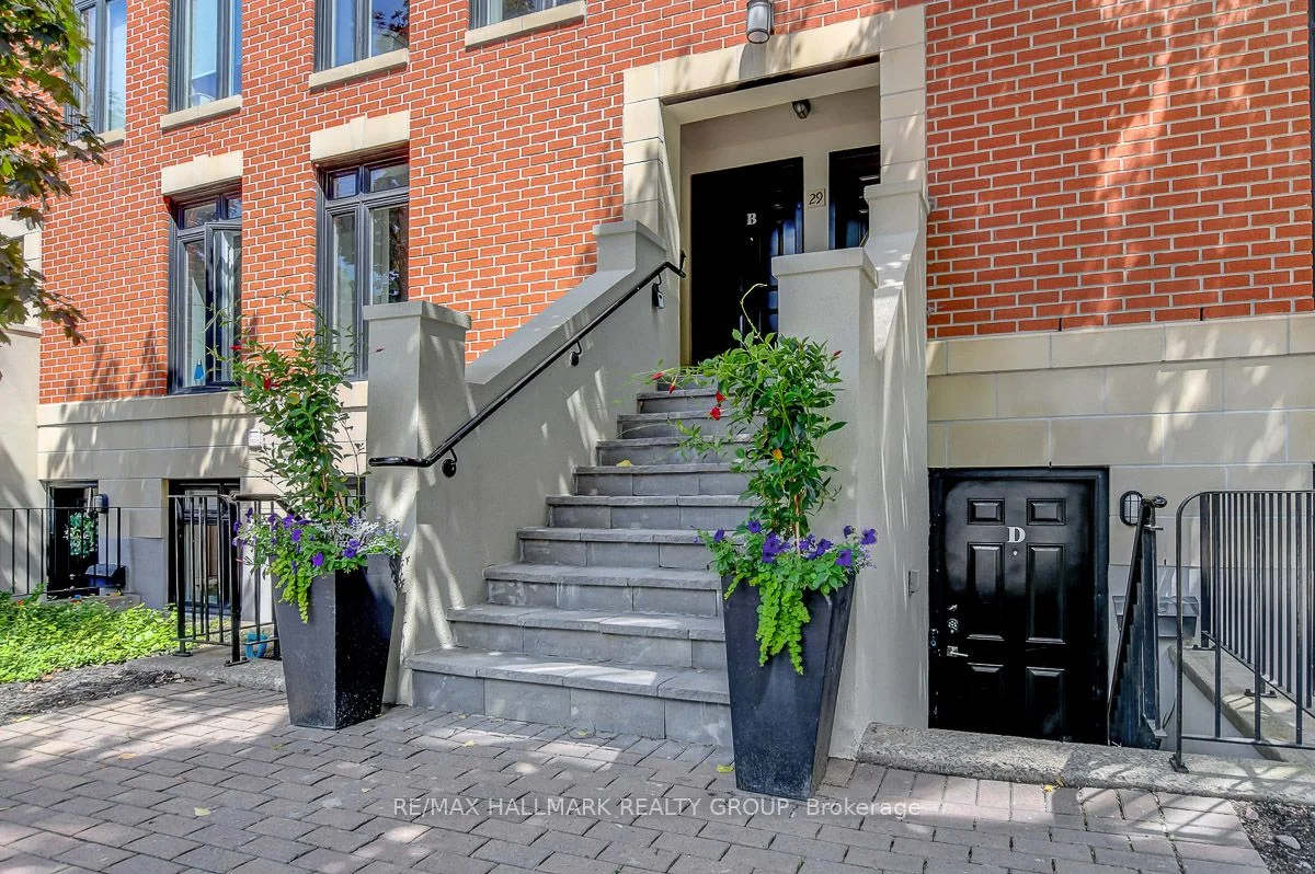 29 Springfield Road B, New Edinburgh - Lindenlea, ON K1M 1C8