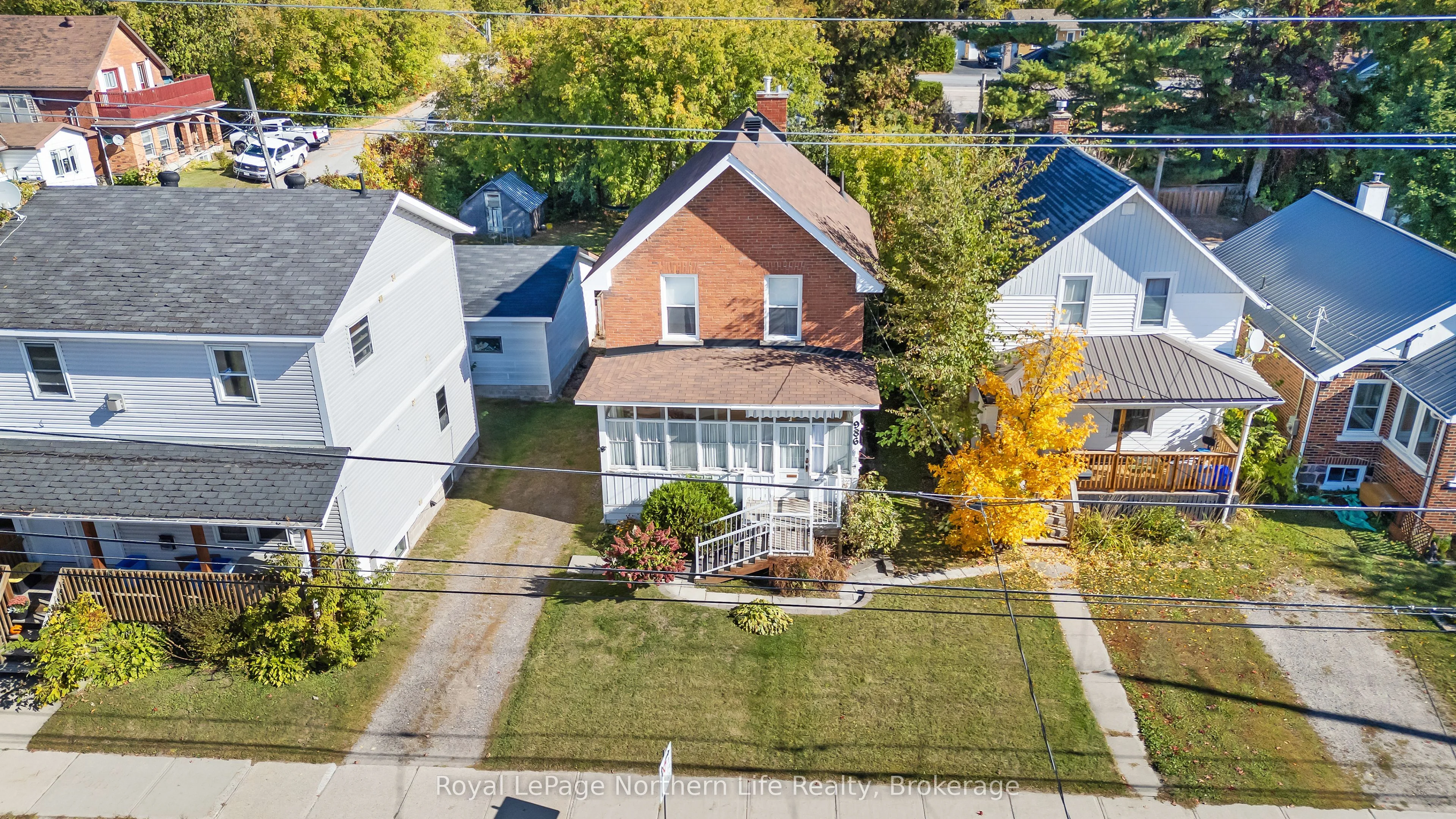 Detached in North Bay