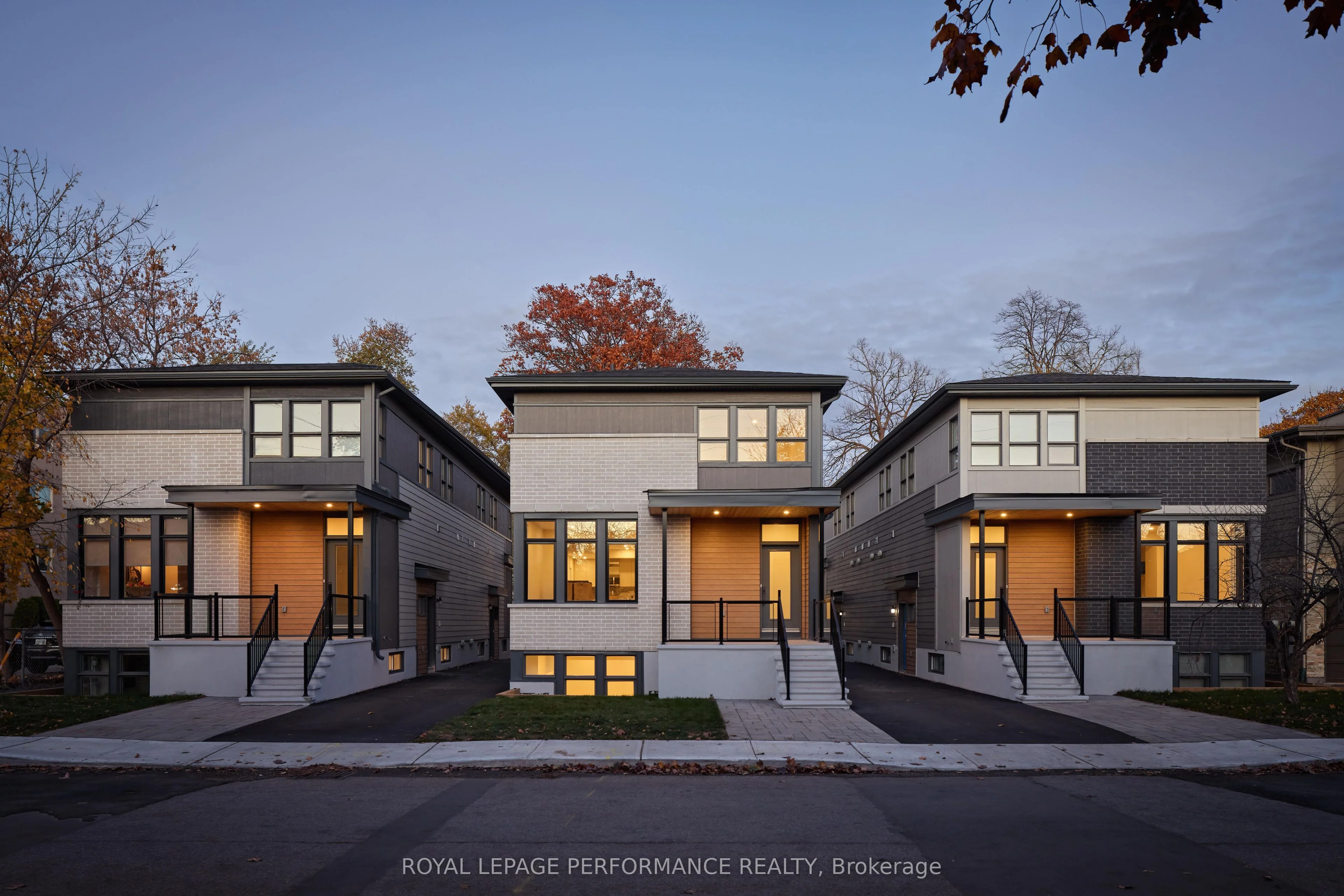 417 TWEEDSMUIR Avenue B, Westboro - Hampton Park, ON K1Z 5N6