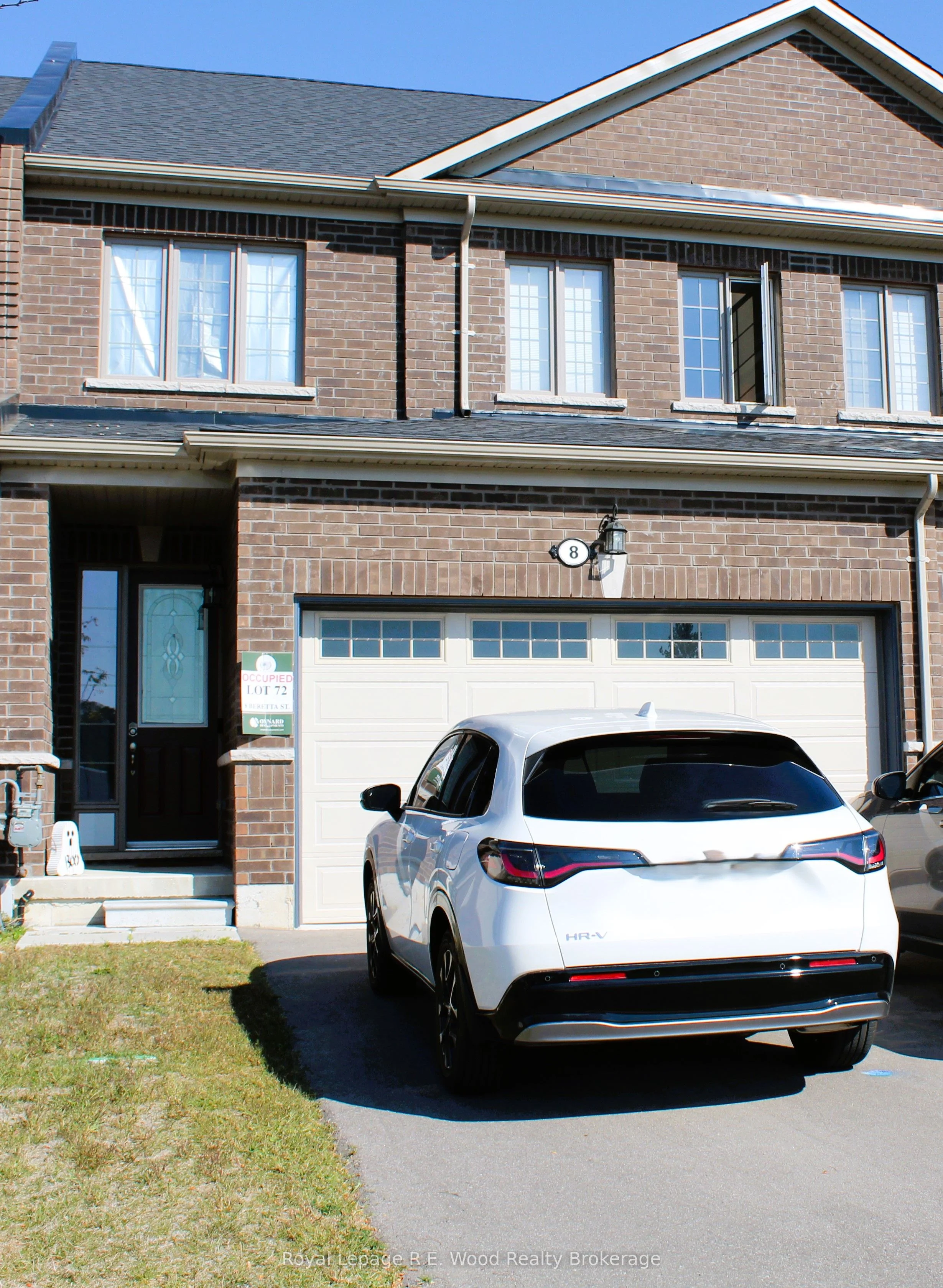 8 Beretta Street, Tillsonburg, ON N4G 0J7