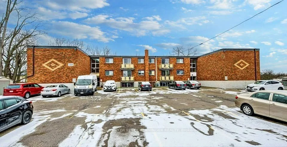 1250 Duke Street 13, Cambridge, ON N3H 3V7