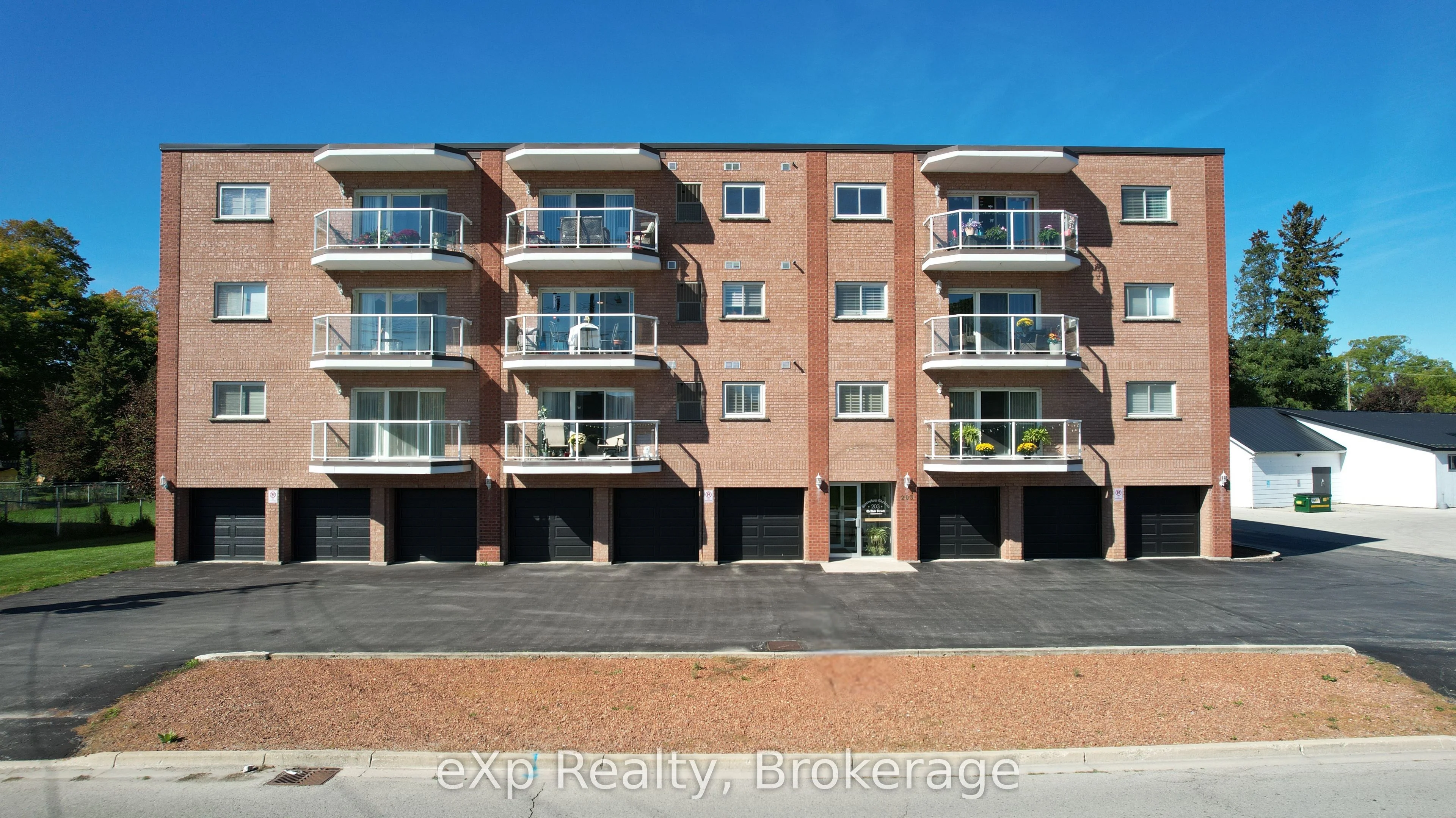 203 McNab Street 405, Brockton, ON N0G 2V0