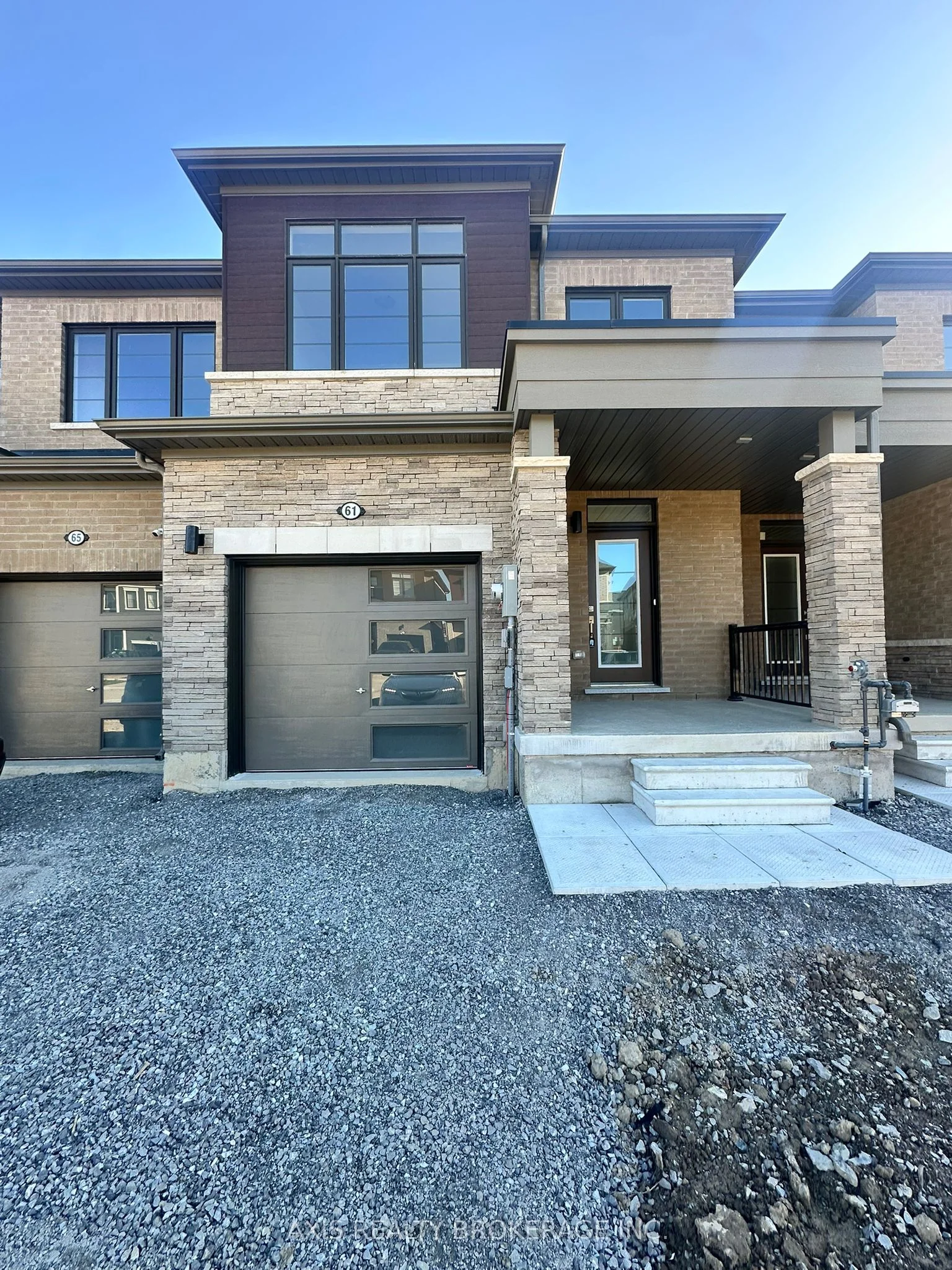 Detached in Thorold