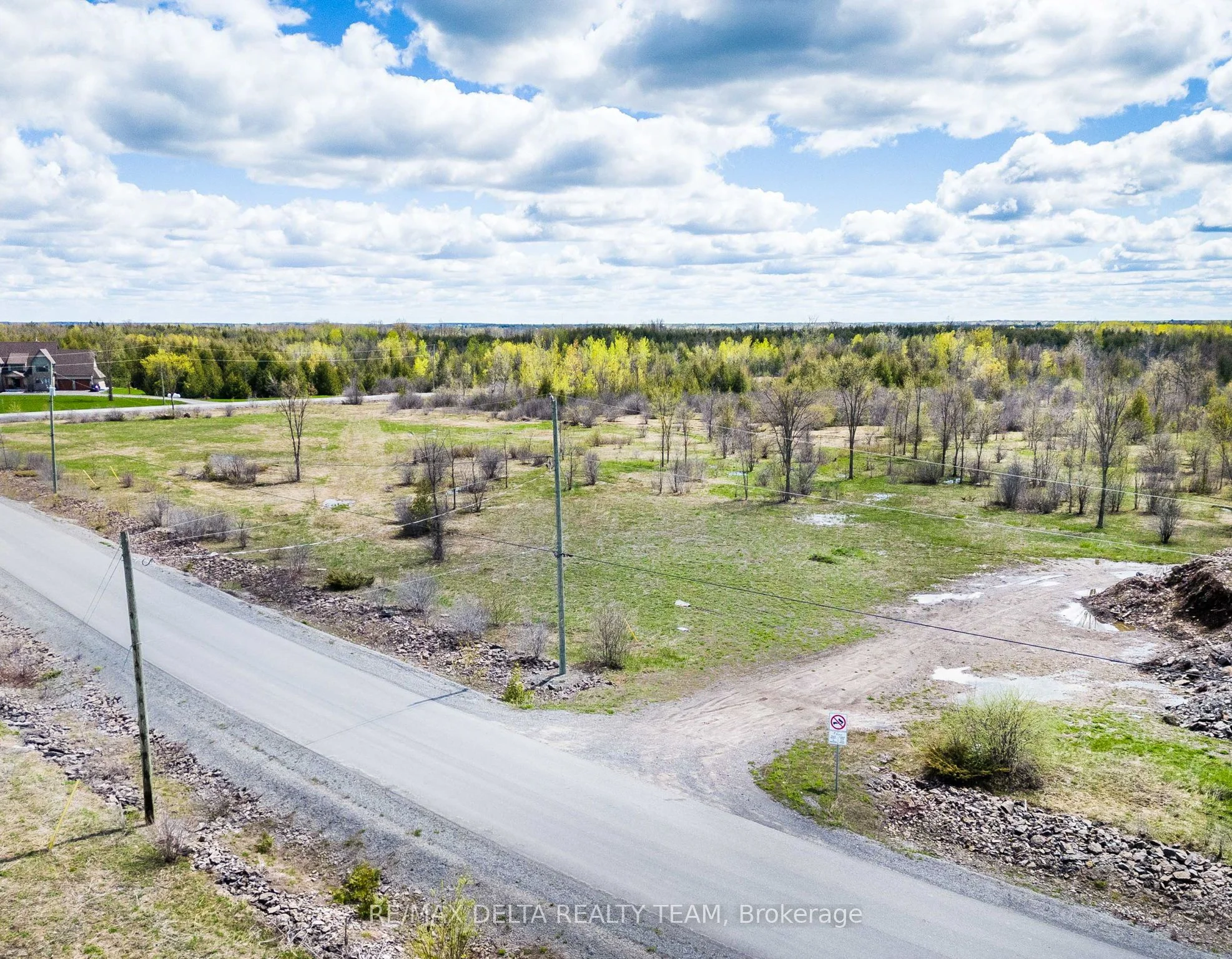 7890 IVESON Drive, Greely - Metcalfe - Osgoode - Vernon and Area, ON K0A 2P0