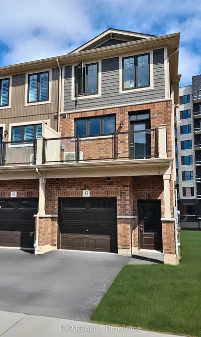 Condo Townhouse in Cambridge