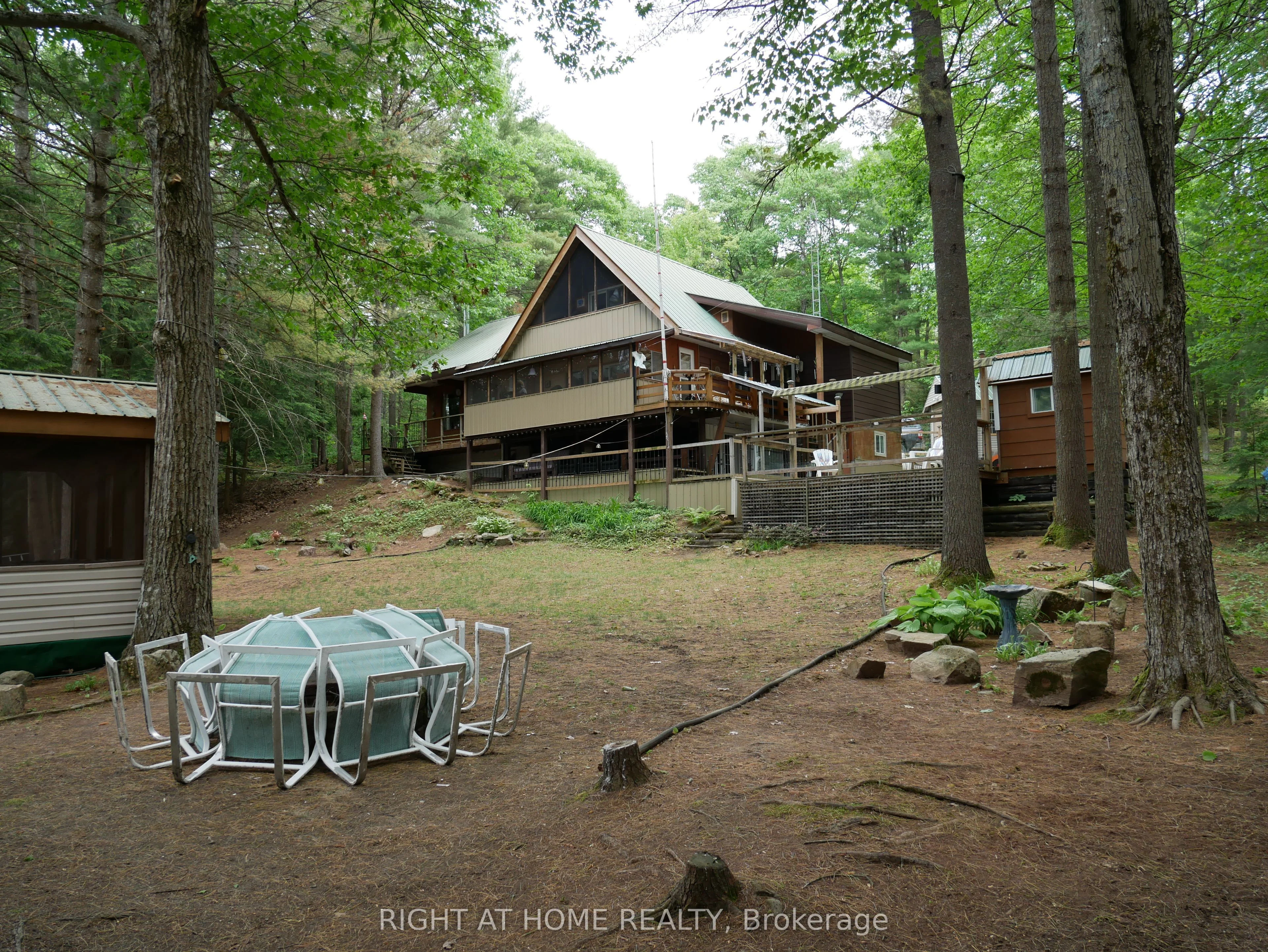 1130 Towering Oaks Trail, Minden Hills, On K0m 2l1