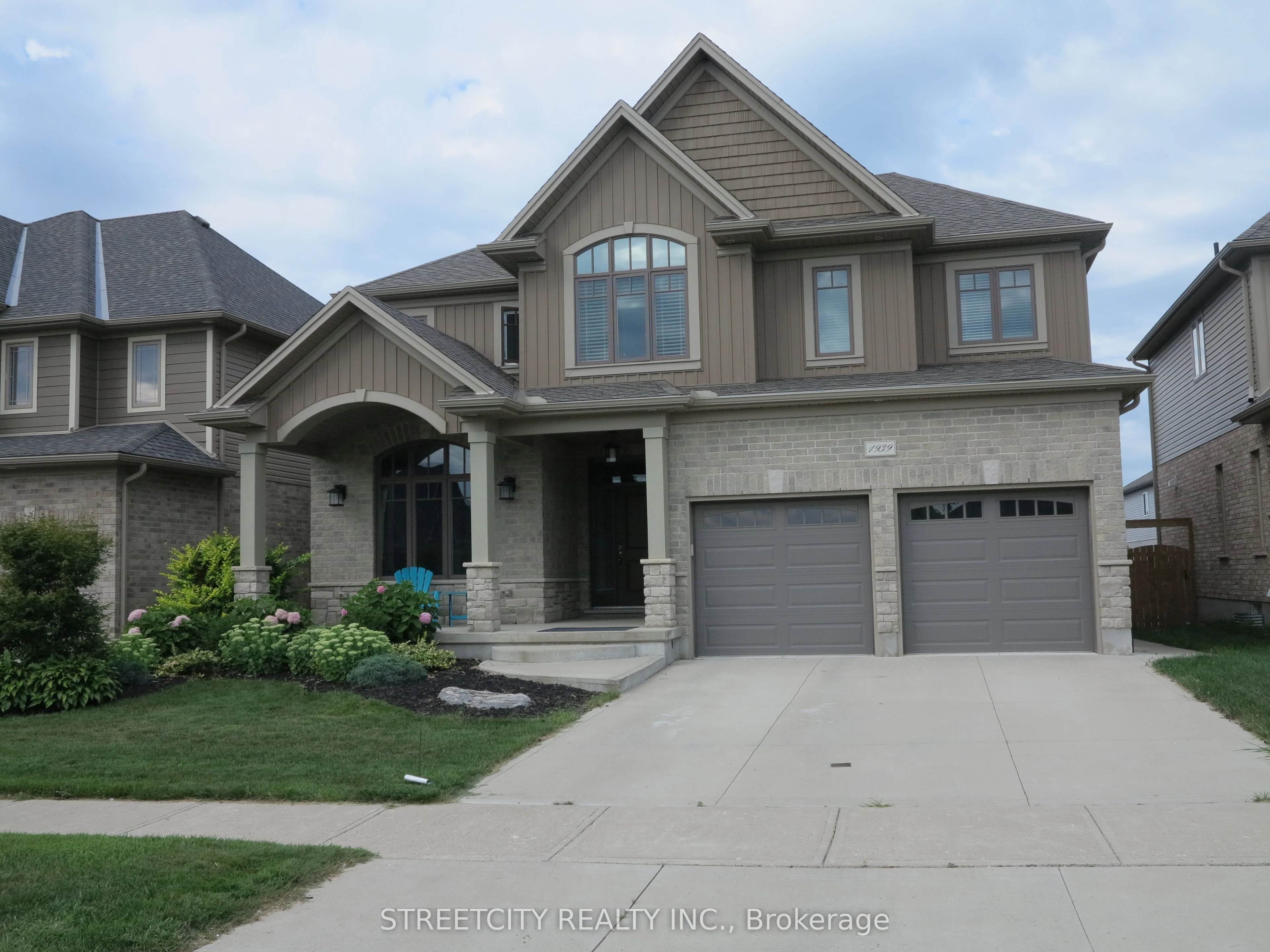1939 BALLYMOTE Avenue, London North, ON N5X 0J6