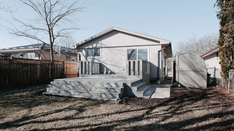 1072 Jalna Boulevard, London South, On N6e 2j5