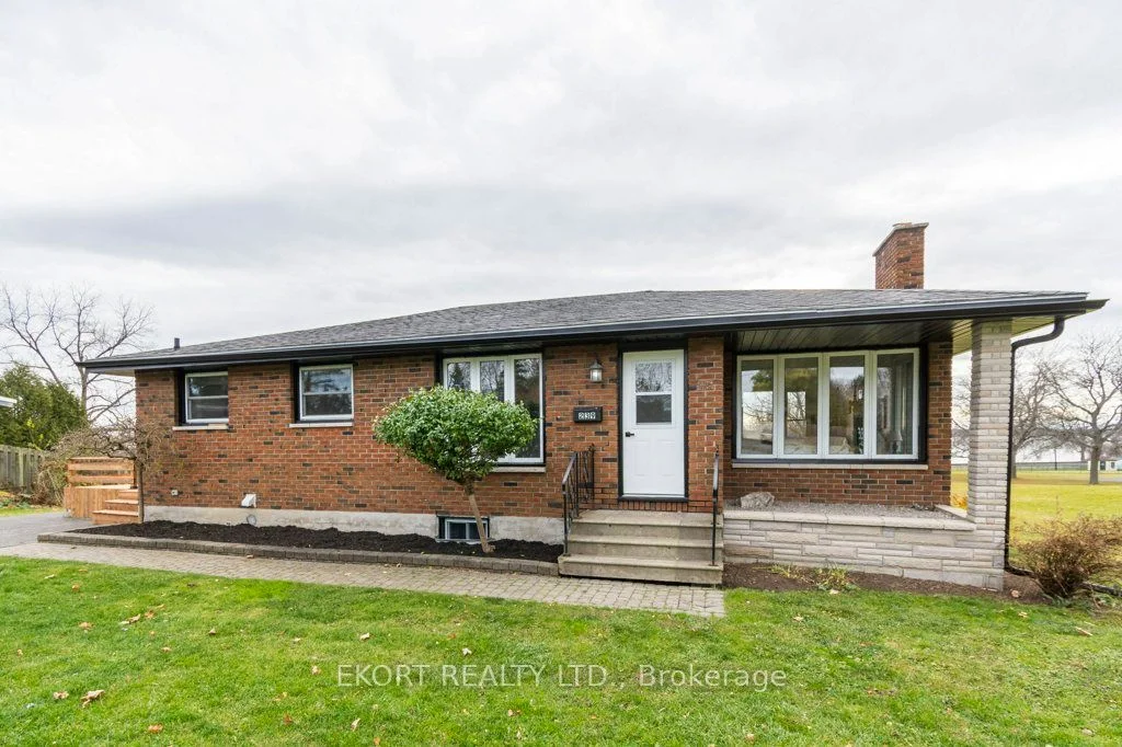 Detached in Belleville