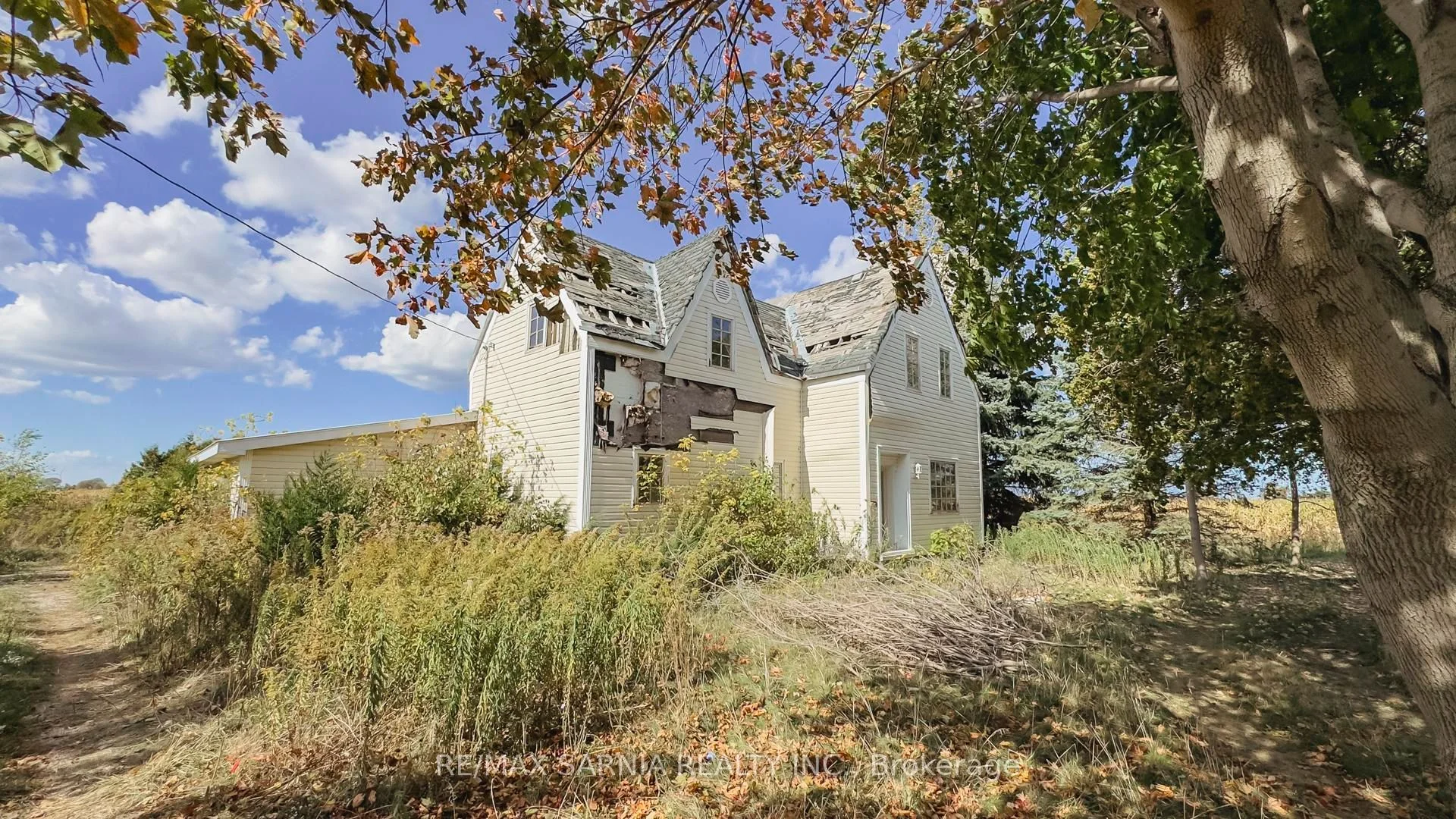 8769 NORTHVILLE Road, Lambton Shores, ON N0M 2N0