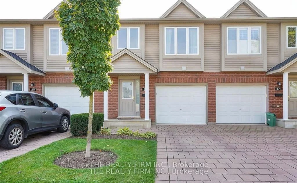 Condo Townhouse in London North