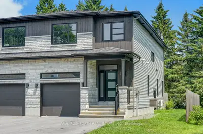 Duplex in Russell