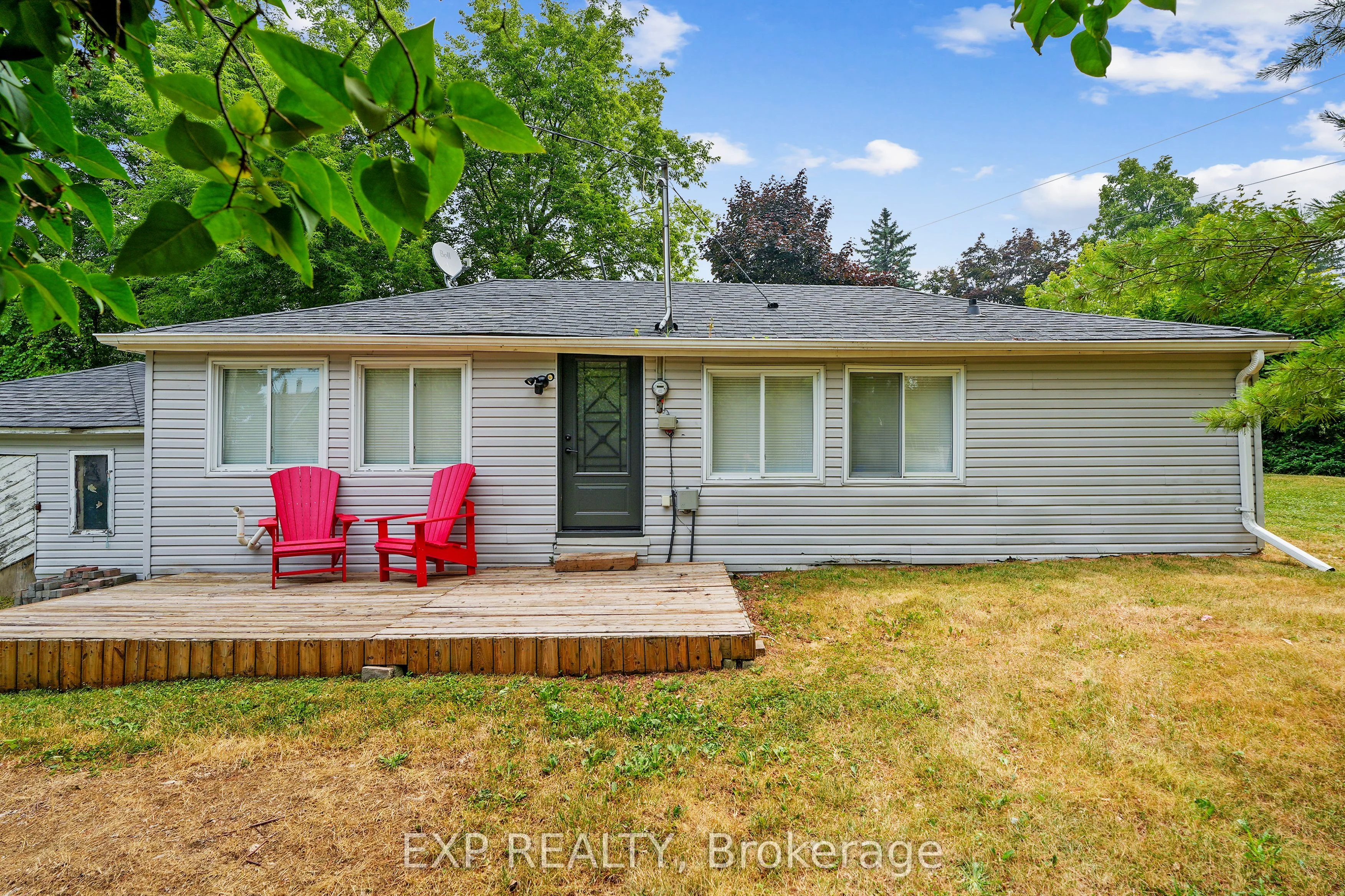 5421 Lakeshore Drive, Hamilton Township, ON K0K 2H0