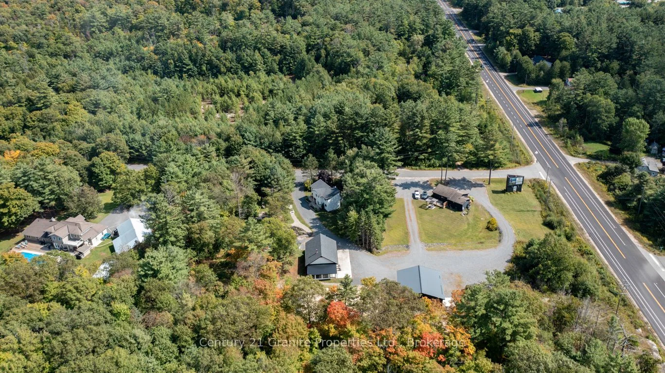 Detached in Seguin