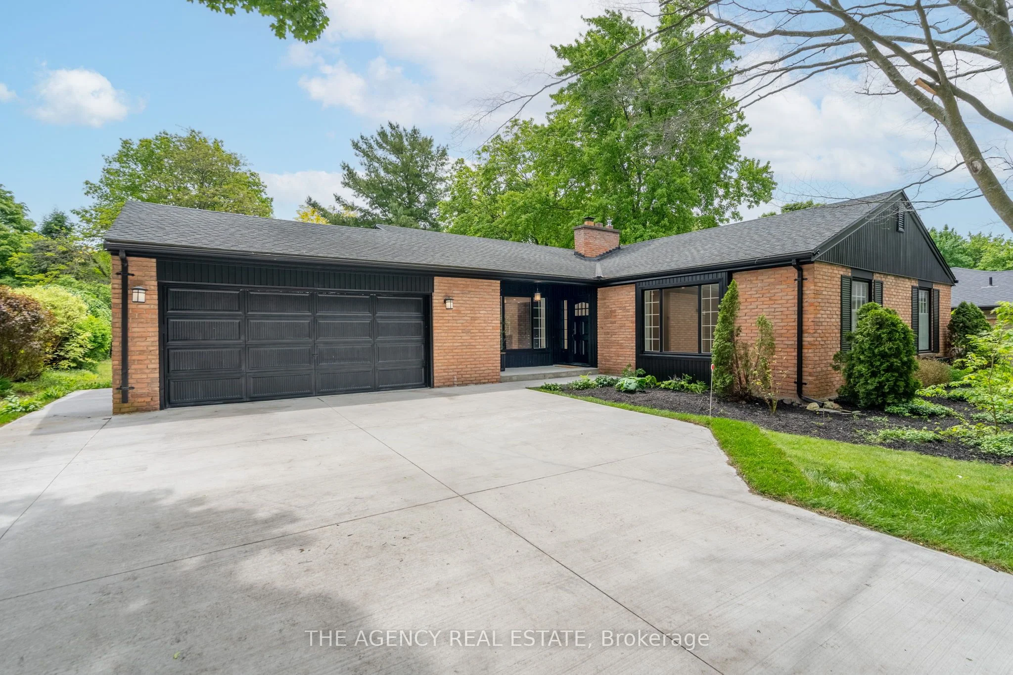 38 Hunt Village Crescent, London North, ON N6H 4A3