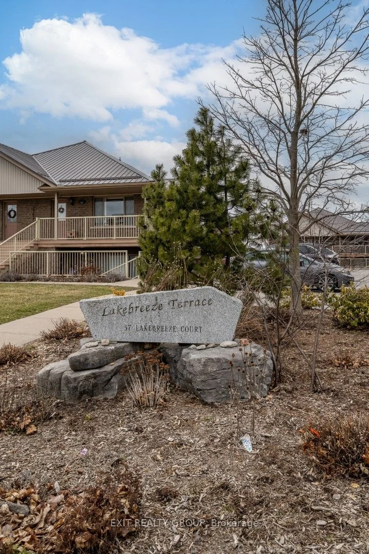 37 Lakebreeze Court # 3B, Prince Edward County, ON K0K 3L0