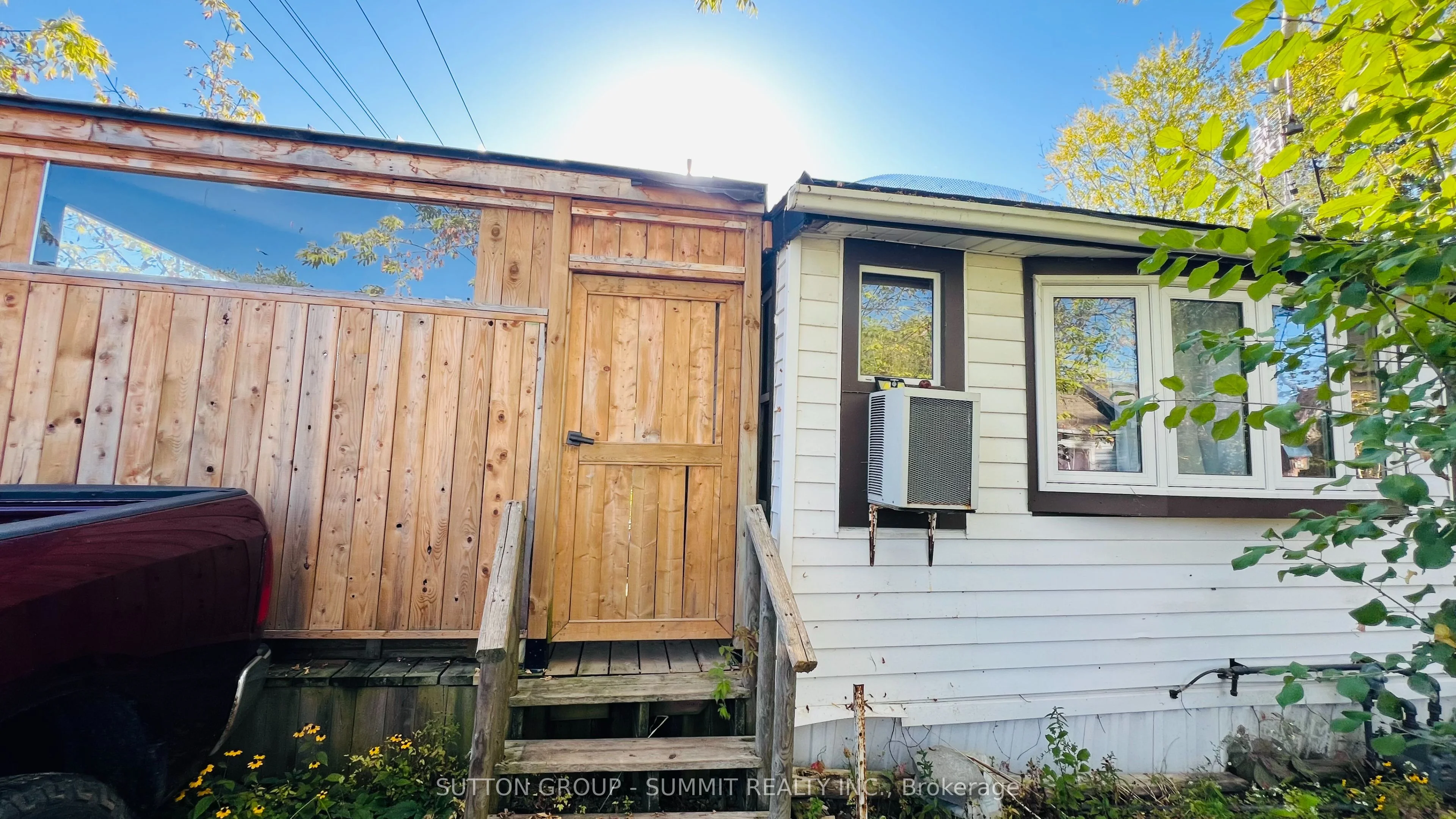 7 1ST Street, Haldimand, ON N0A 1P0
