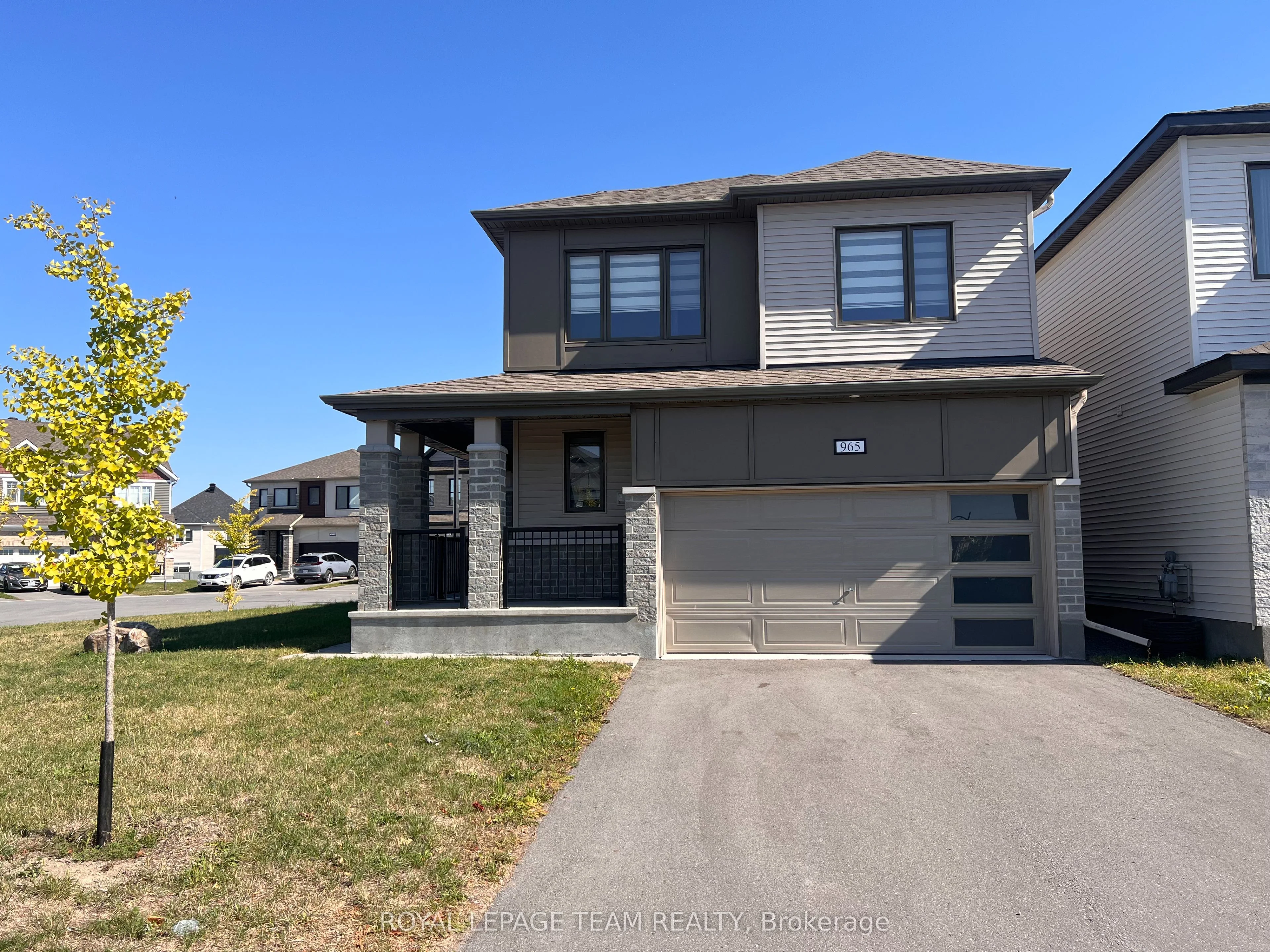 965 Fameflower Street, Barrhaven, ON K2J 6Z8