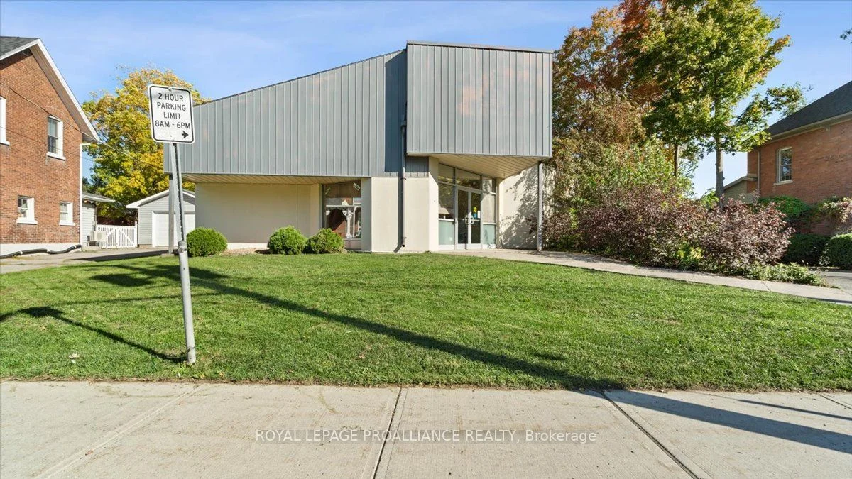 27 Doxsee Avenue N, Trent Hills, ON K0L 1L0