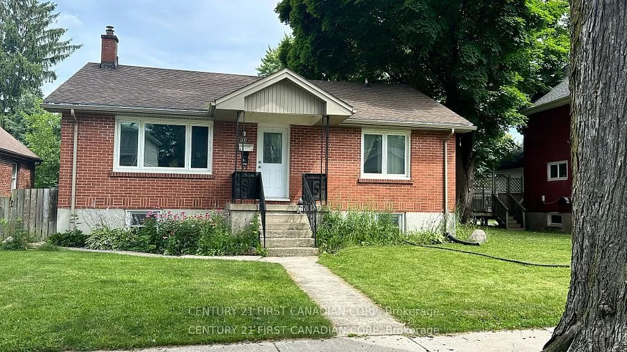 454 Salisbury Street Lower, London East, On N5y 3b2