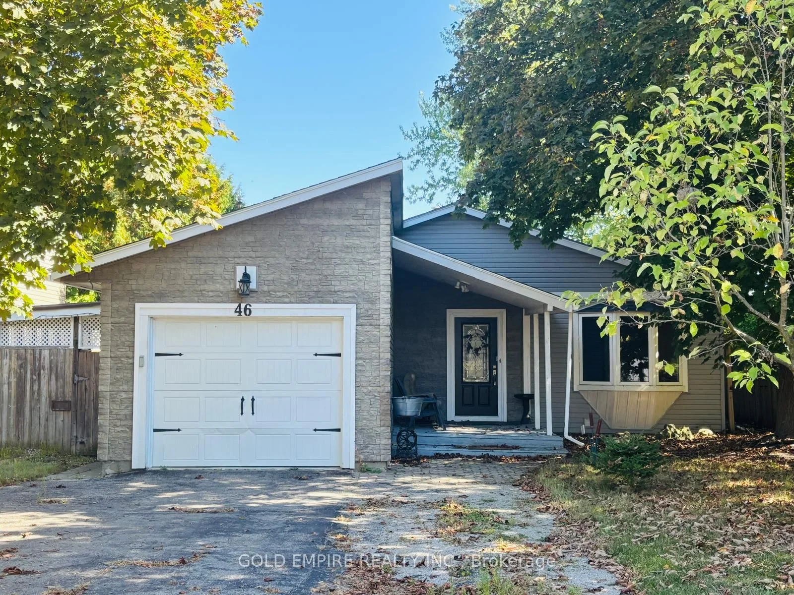 46 MONMORE Road (Lower), London North, ON N6G 2W6