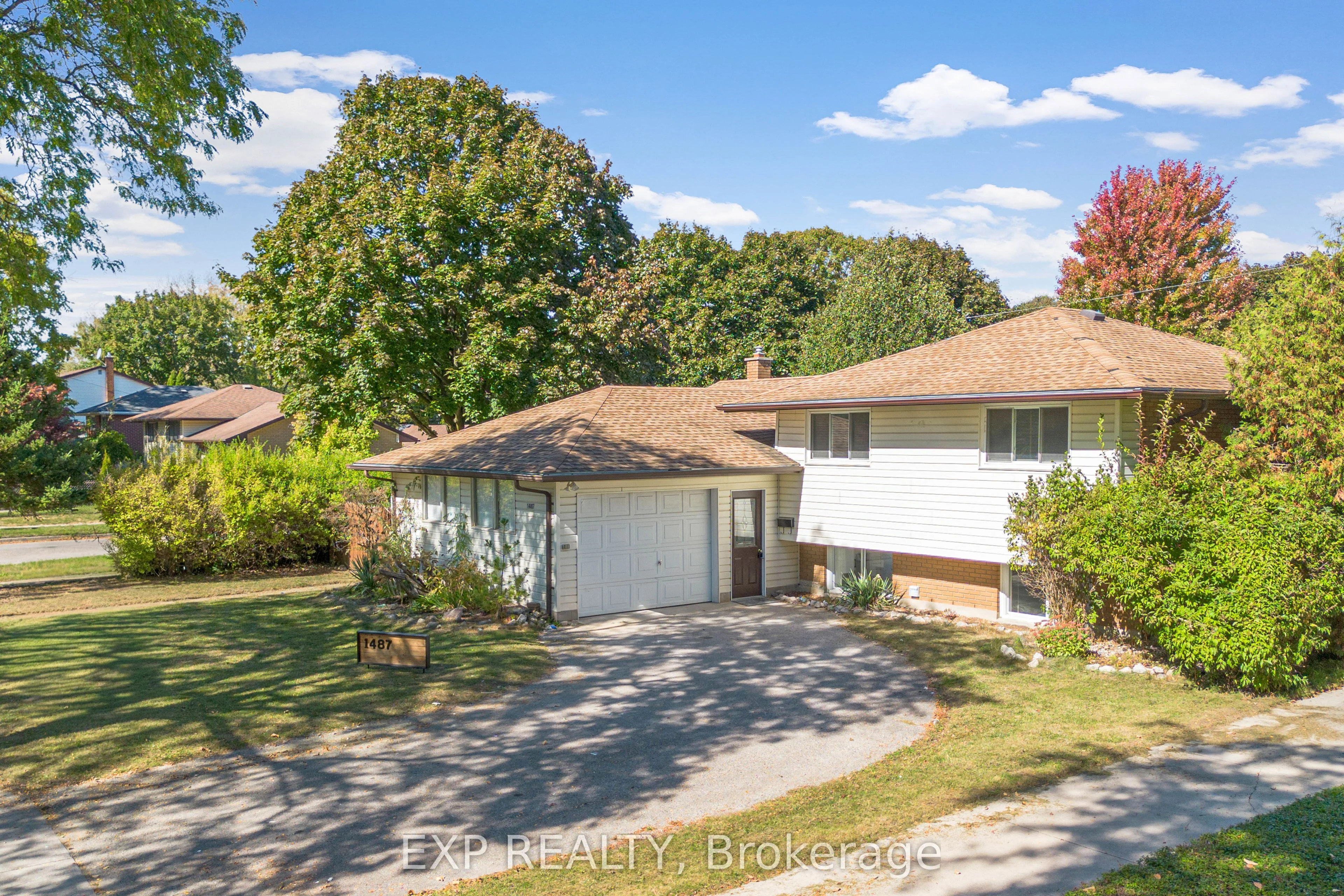 1487 beckworth Avenue, London East, ON N5V 2K8