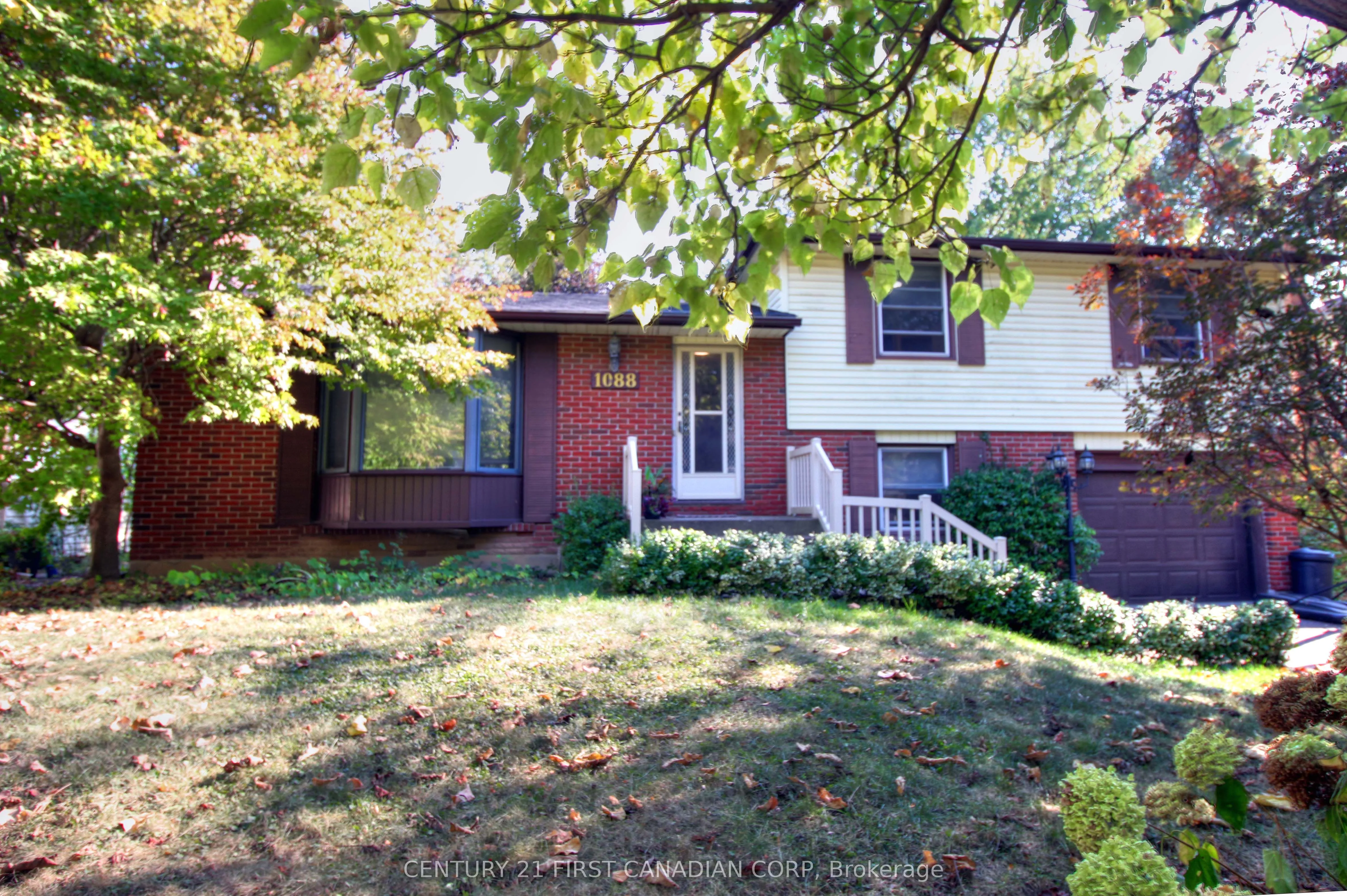 1088 Kingston Avenue, London North, ON N6H 4C8