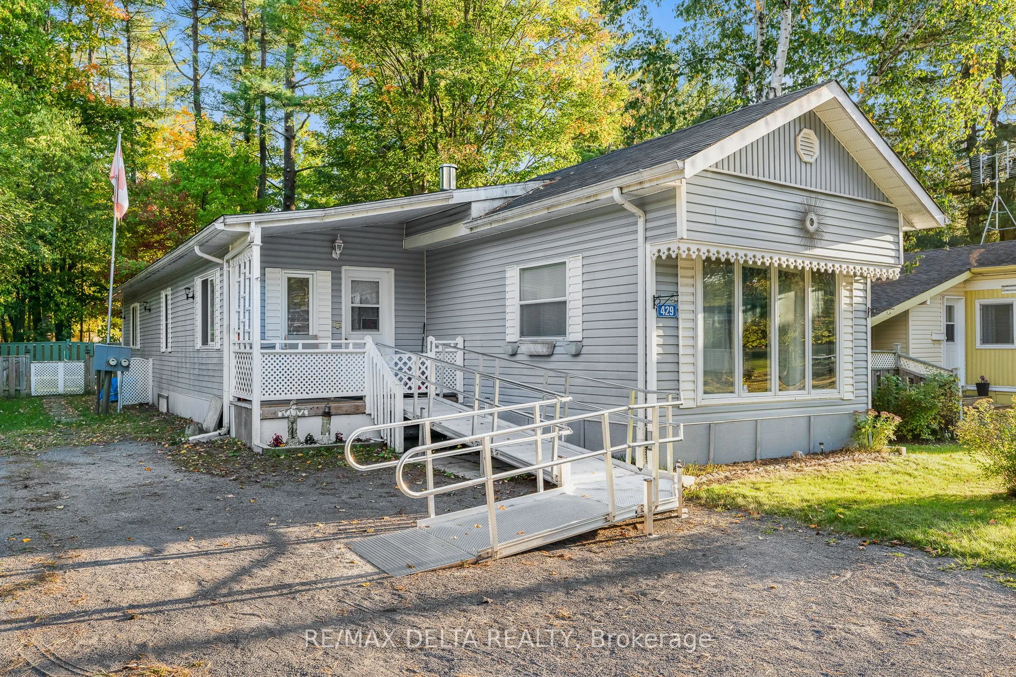 8250 County rd 17 S 429, Clarence-Rockland, ON K4K 1K7