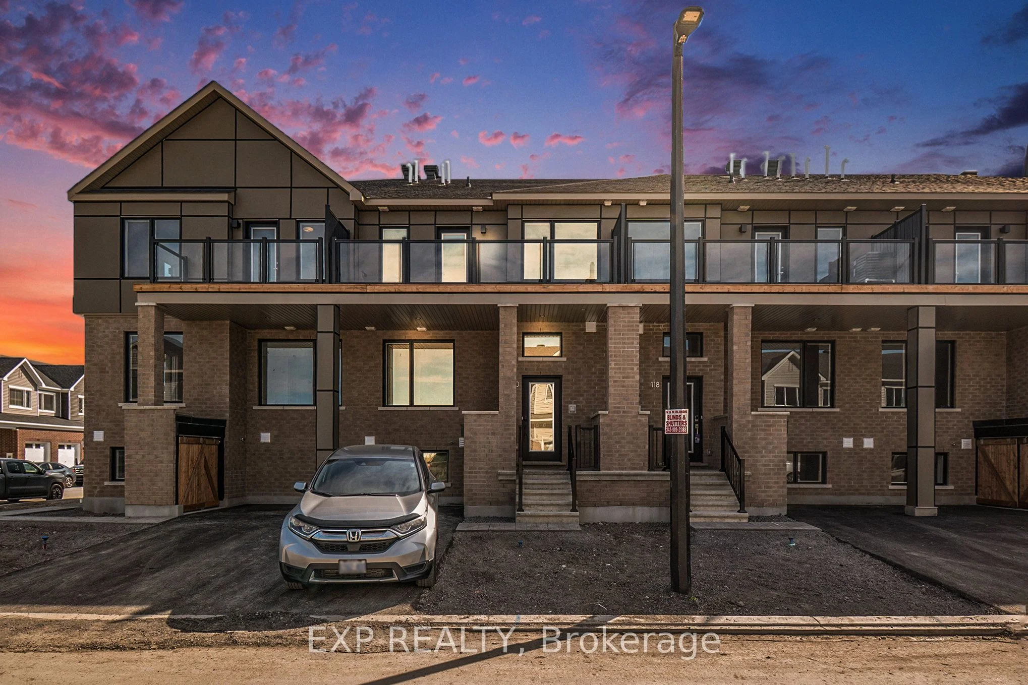 120 Ryan Reynolds Way N, Orleans - Cumberland and Area, ON K4A 5T4