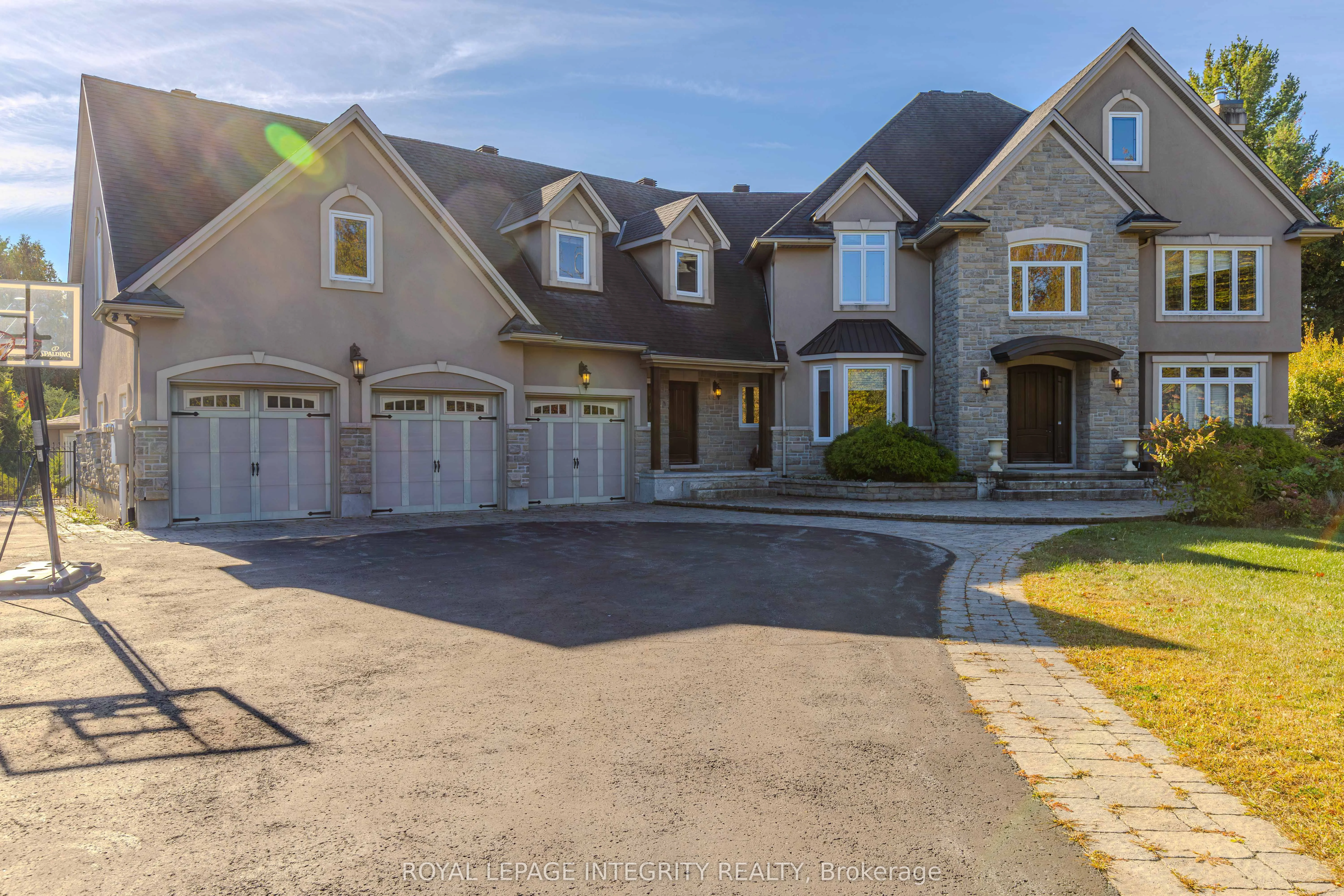 1326 Terrace Ridge Drive, Carp - Huntley Ward, ON K0A 1L0