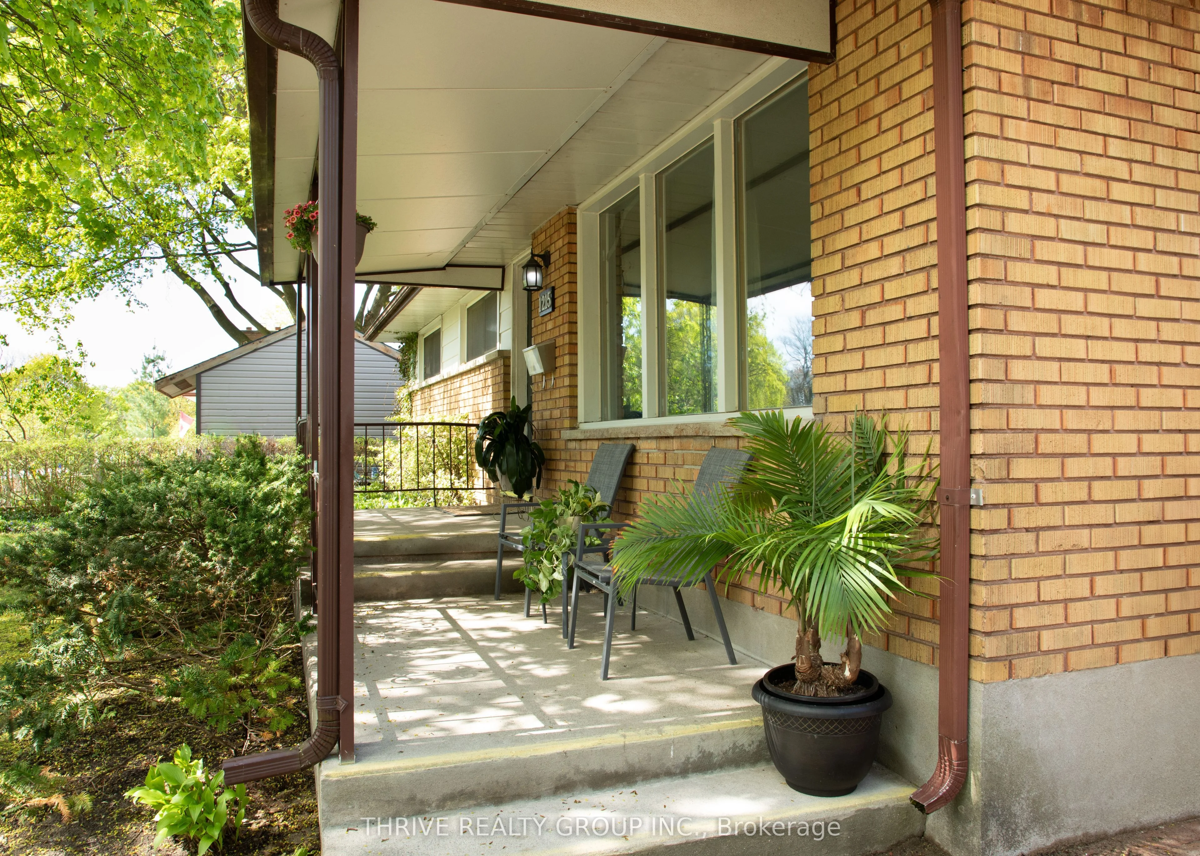 1215 Michael Street, London East, On N5v 2h4
