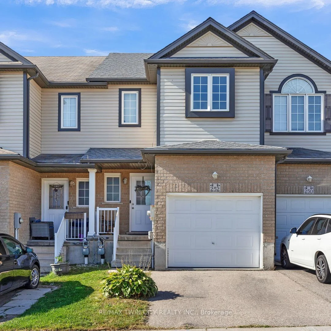 Att/Row/Townhouse in Kitchener
