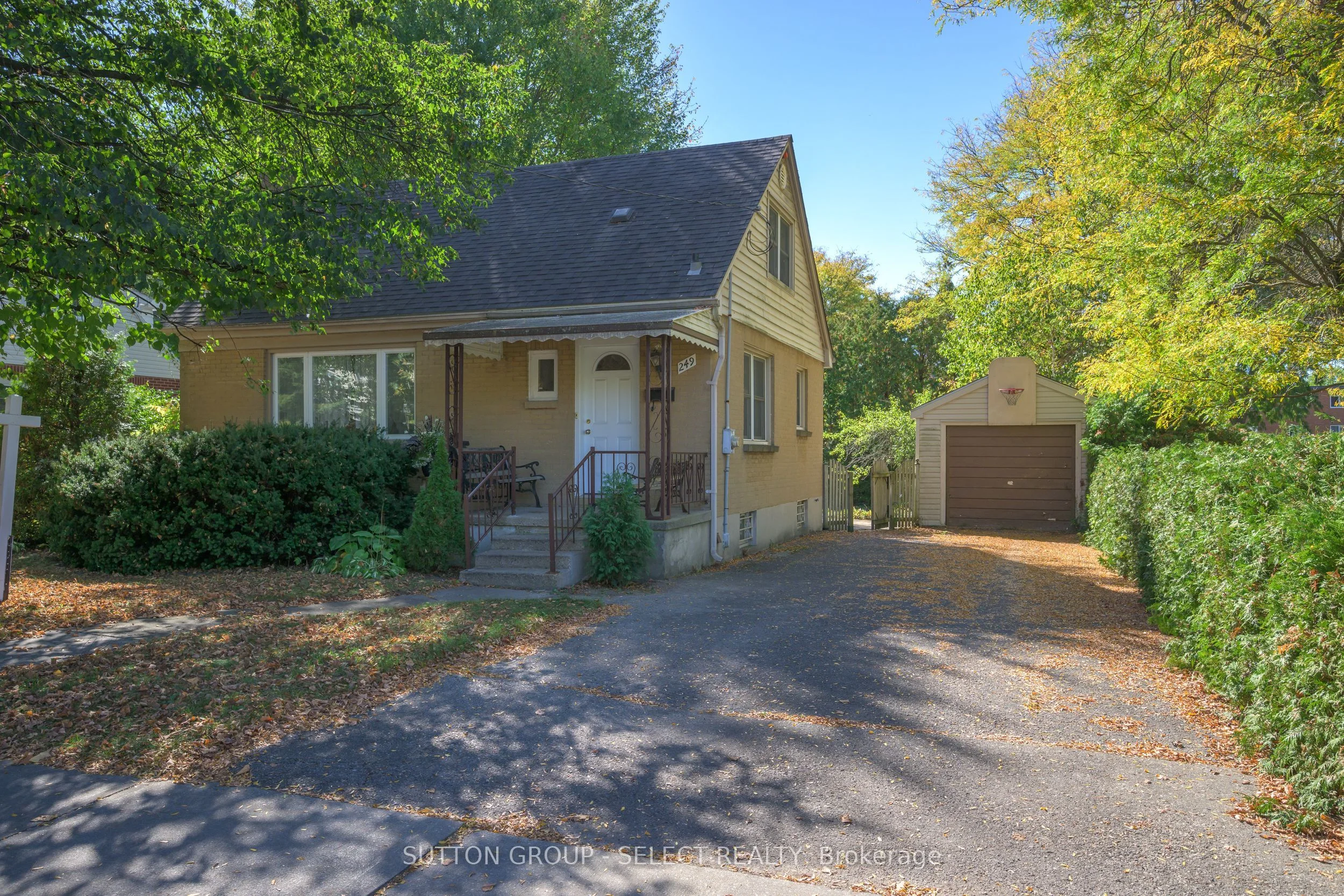 249 Taylor Street, London East, ON N5Y 2J6