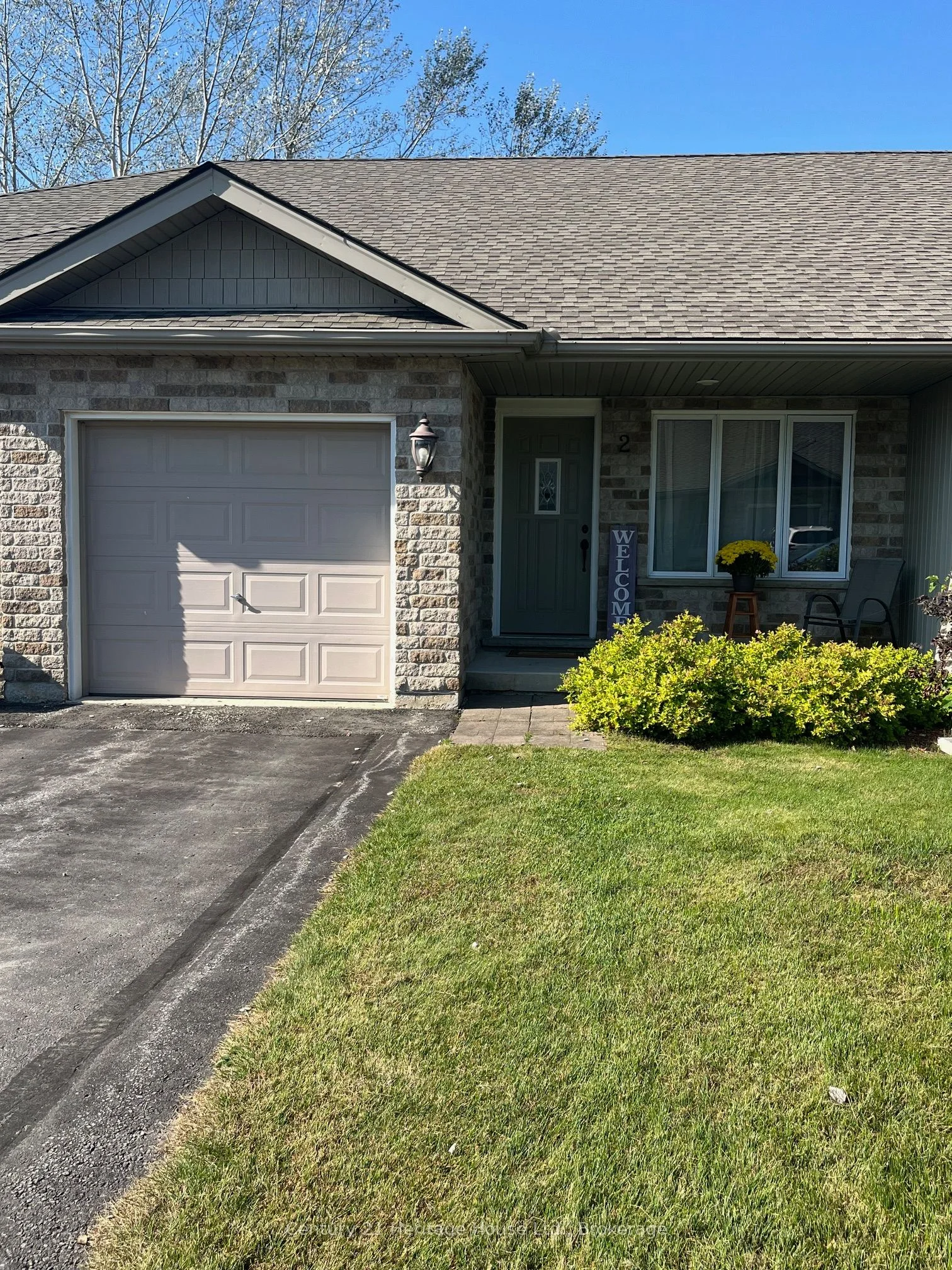 2-302 Park Street W, West Grey, On N0g 1r0