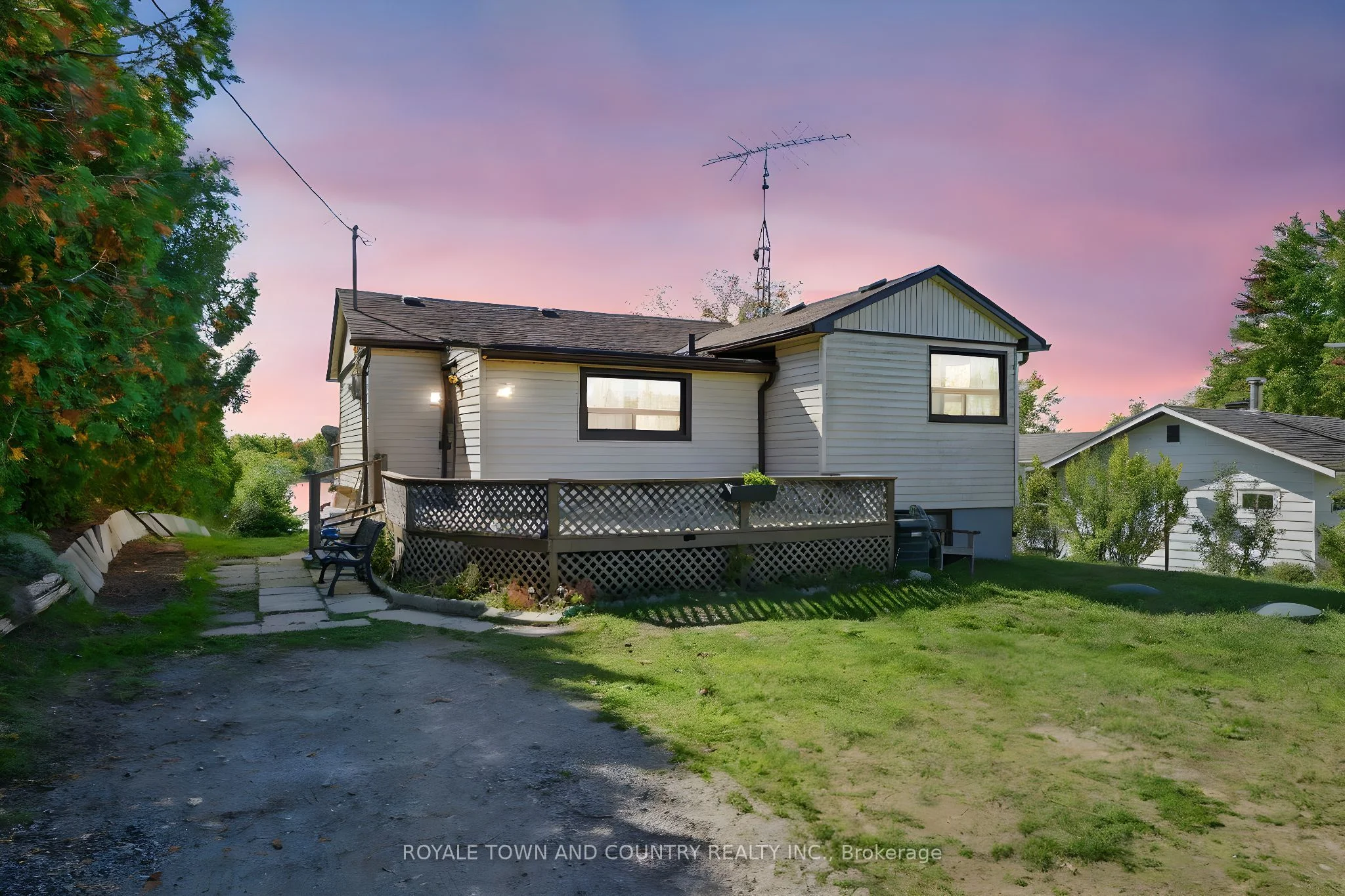 68 Charlore Park Drive, Kawartha Lakes, ON K0L 2W0