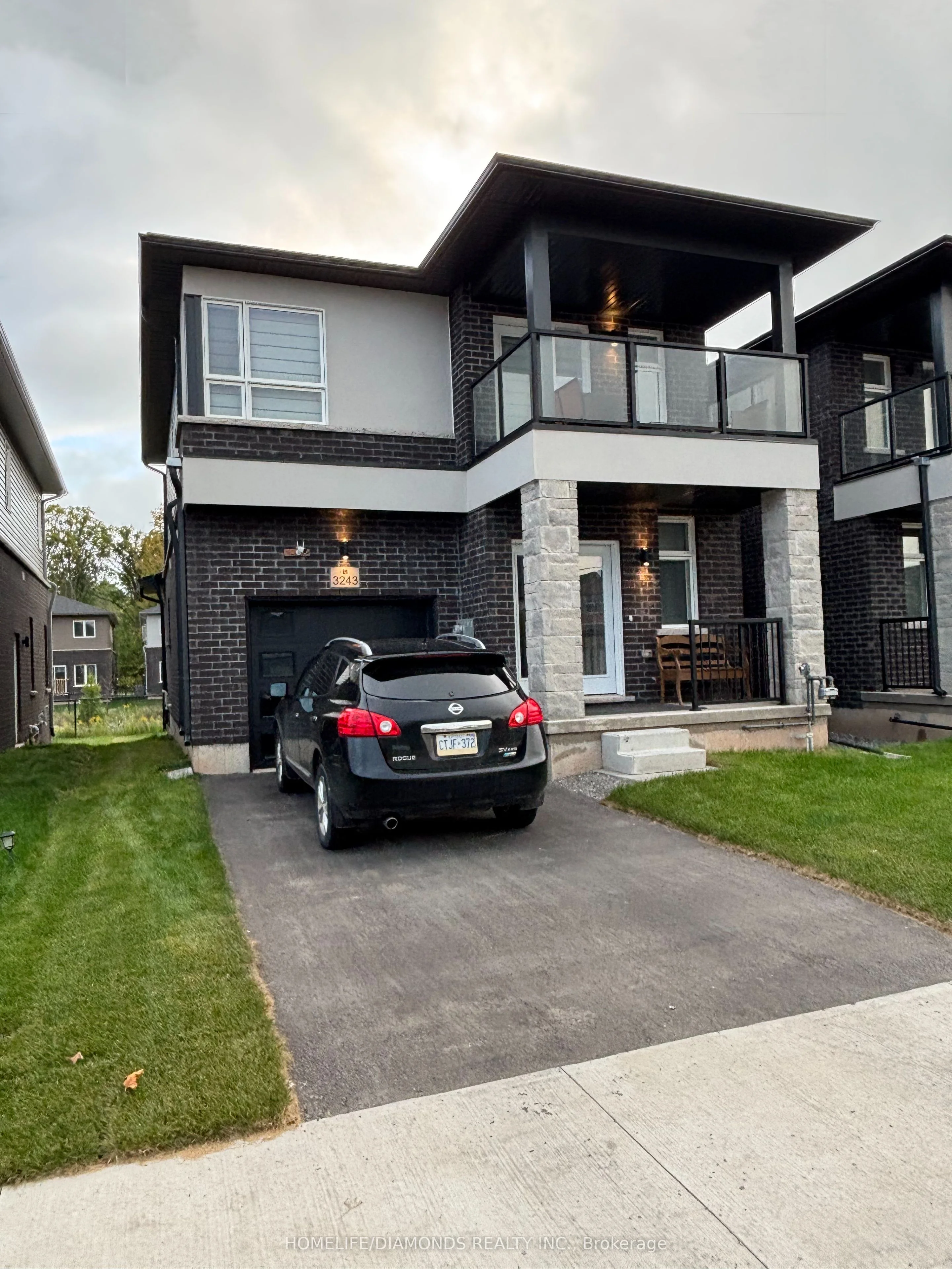 Semi-Detached in Fort Erie