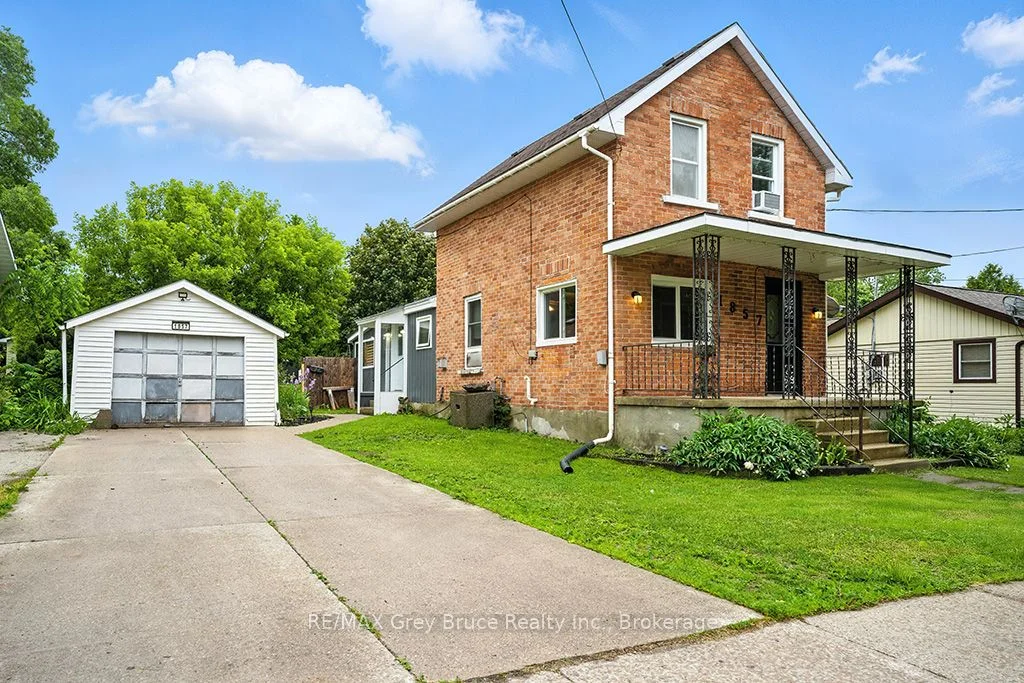 1857 6th Avenue E, Owen Sound, ON N4K 2W1