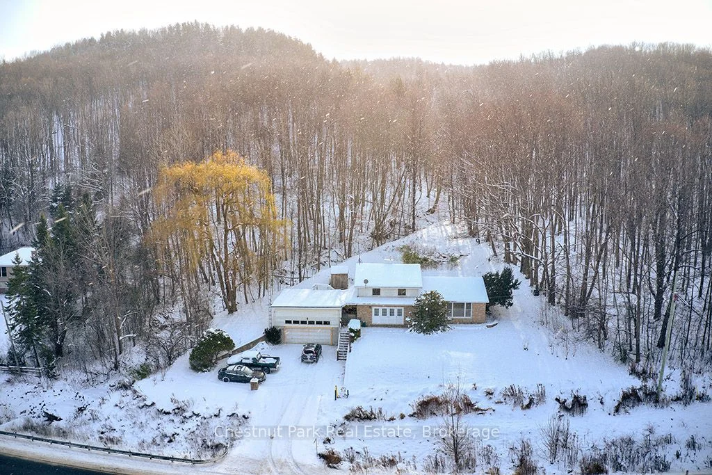 207070 Highway 26 , Meaford, ON N4L 1W7
