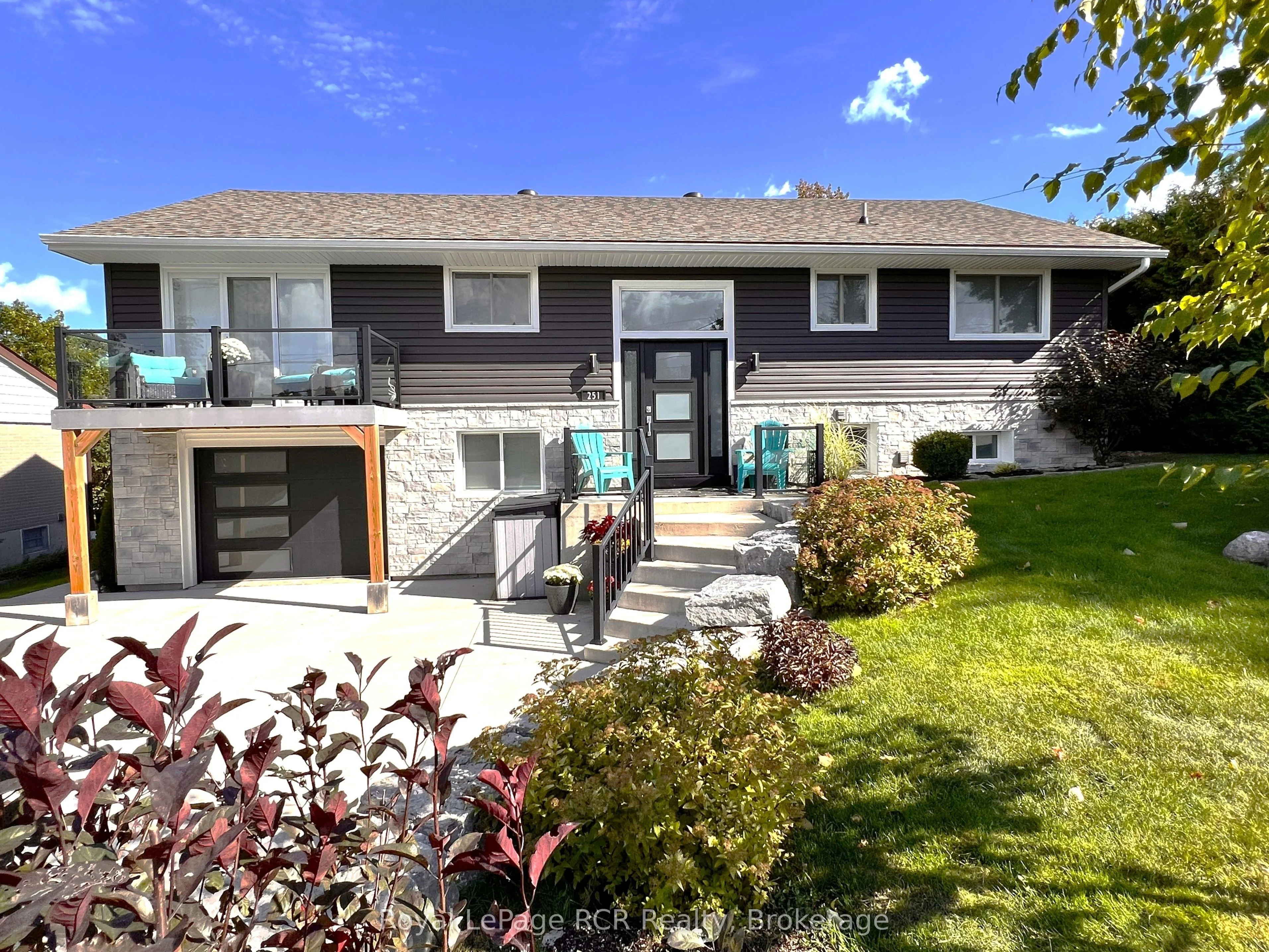 251 Pearson Street, Meaford, ON N4L 1L6