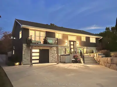 Detached in Meaford