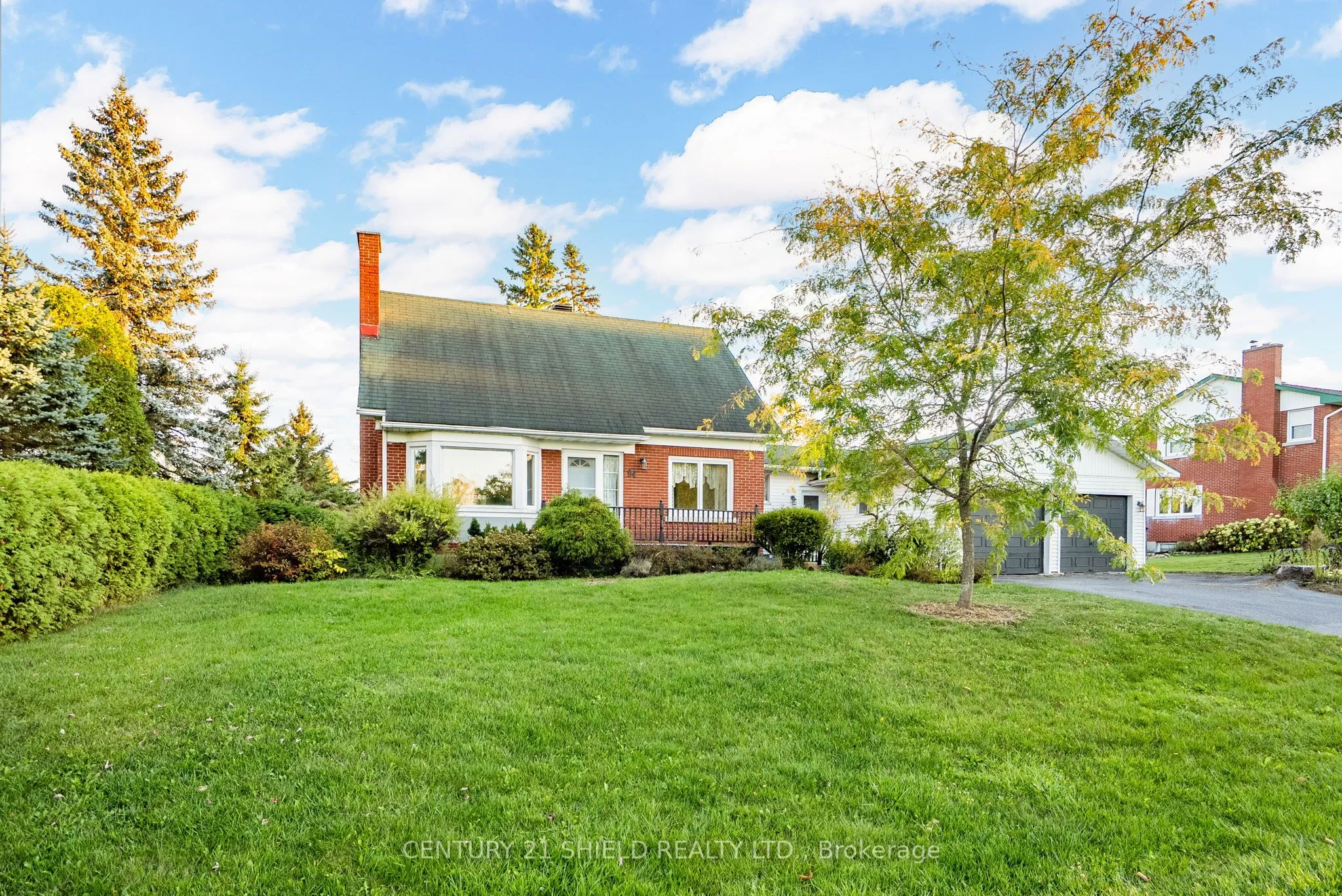94 COLUMBIA Avenue, South Stormont, ON K0C 1P0