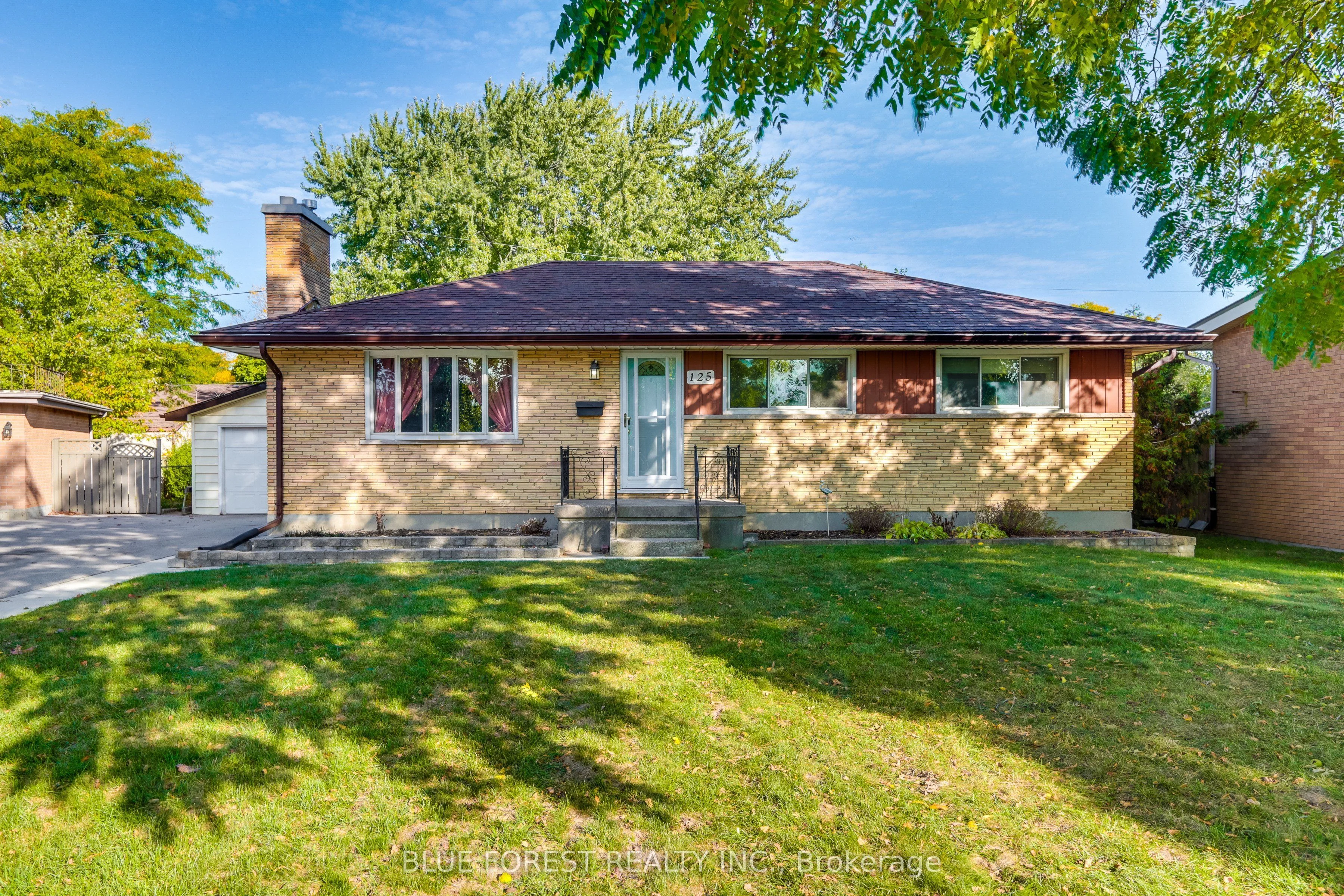 125 Goldwick Crescent, London East, ON N5V 2K9