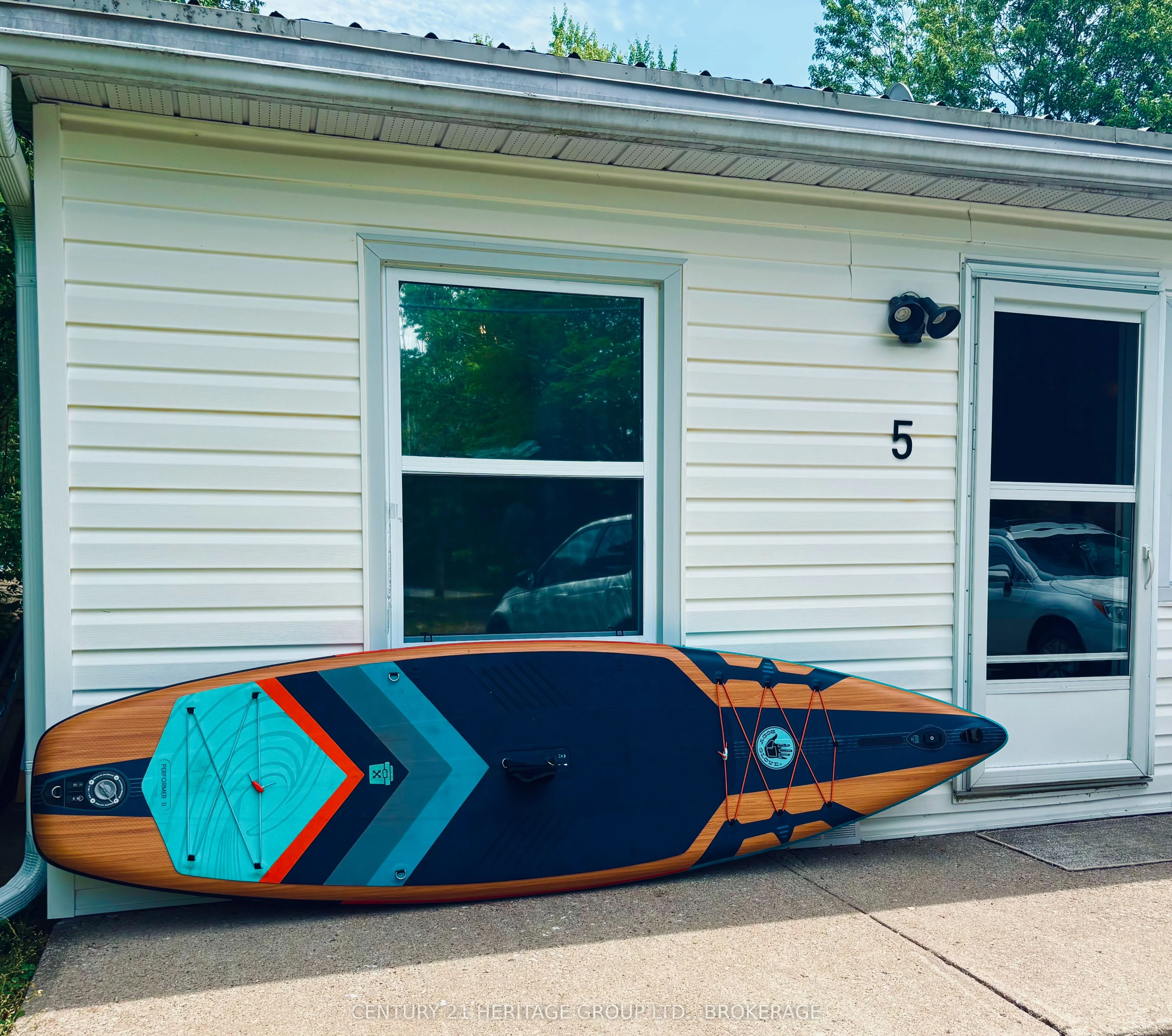 1115 South Kahshe Lake Road 5, Gravenhurst, ON P0E 1G0