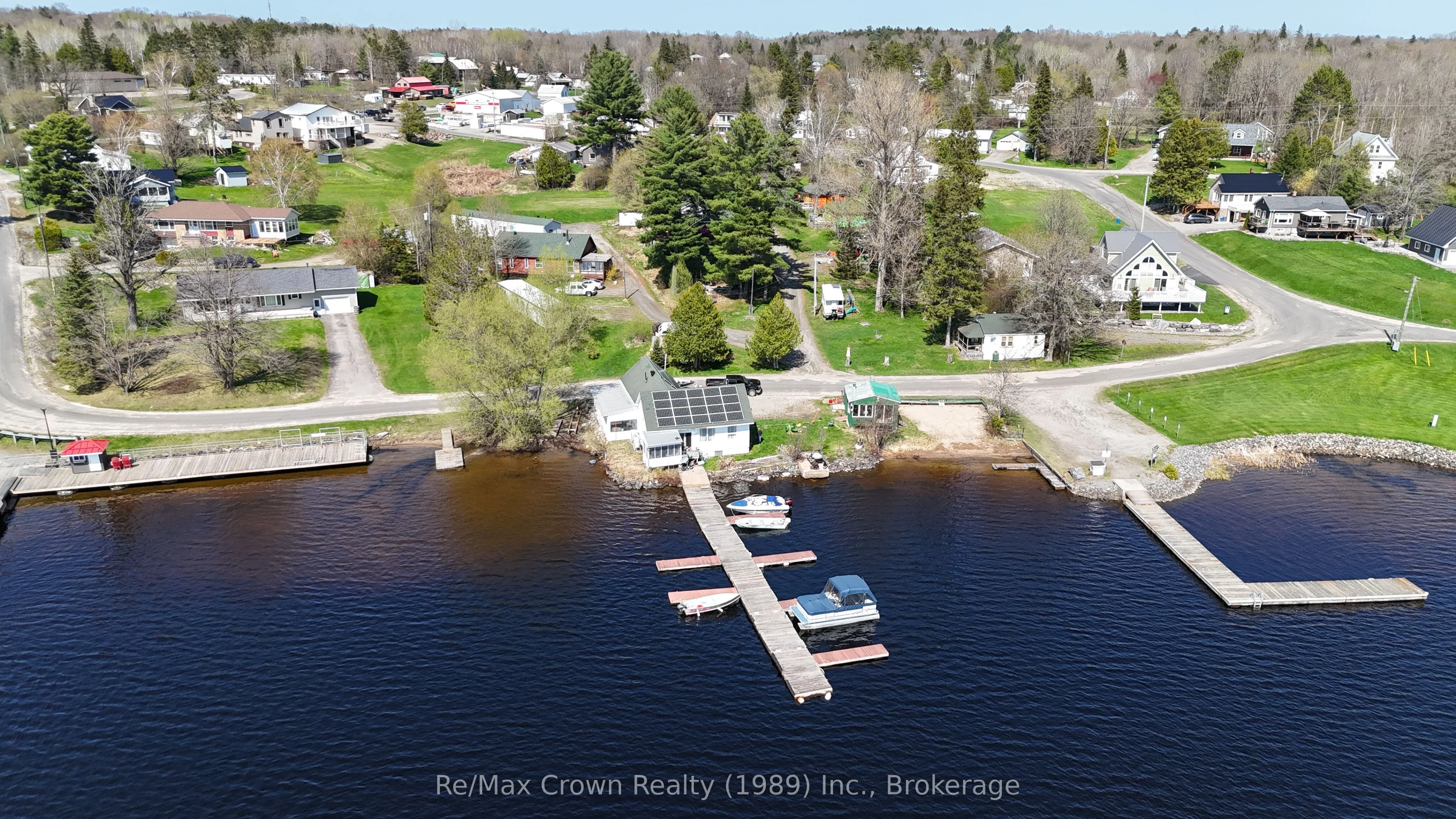 84-85 Wilson Lake Road, Parry Sound Remote Area, ON P0H 1Y0