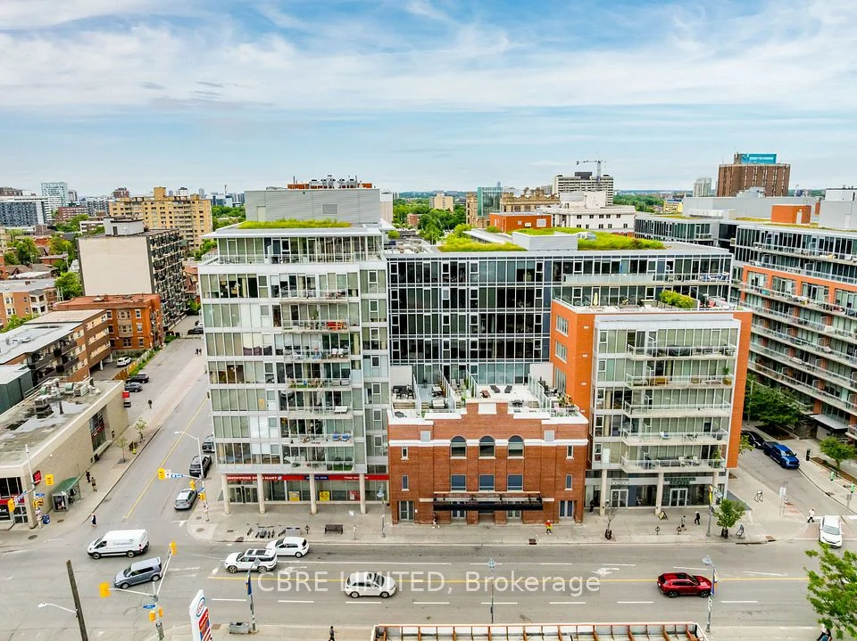 455 Bank Street 3, Ottawa Centre, ON K2P 1Z1