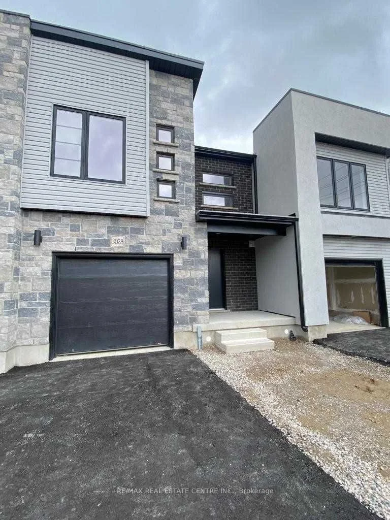 3177 Turner Crescent E, London South, ON N6M 0J8