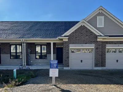 Att/Row/Townhouse in Tillsonburg