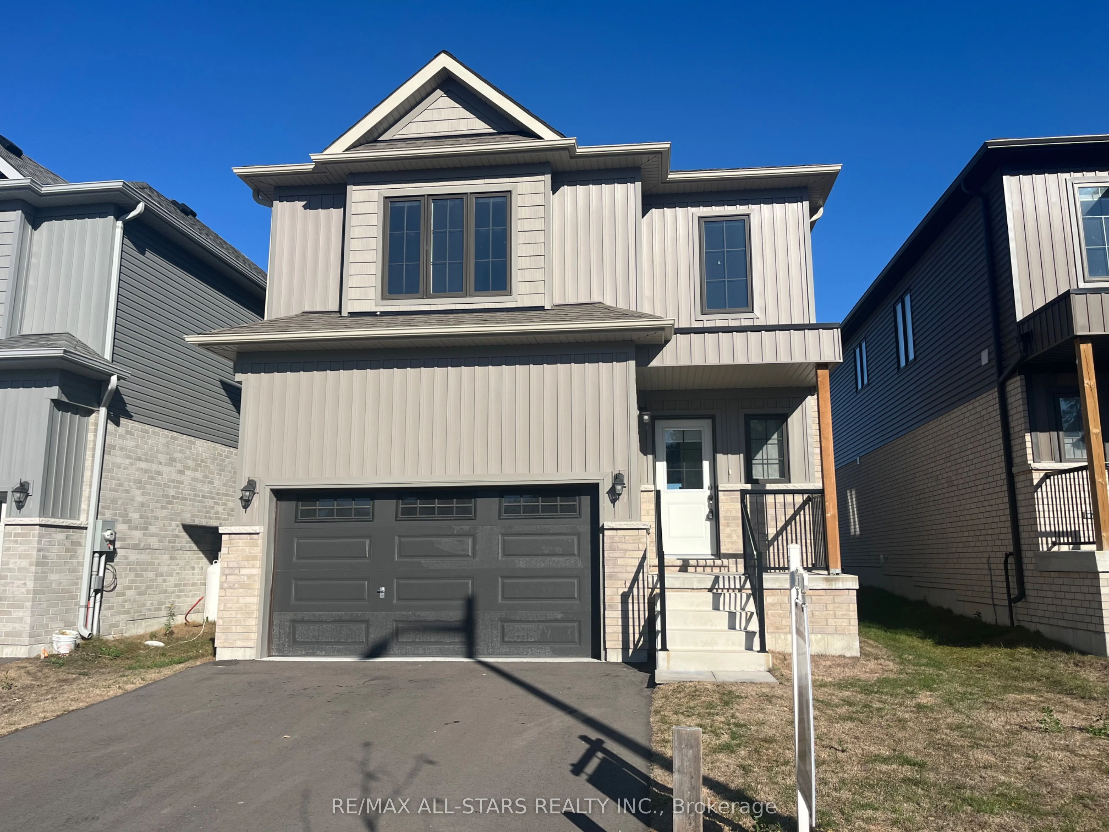 16 Hillcroft Way, Kawartha Lakes, On K0m 1a0