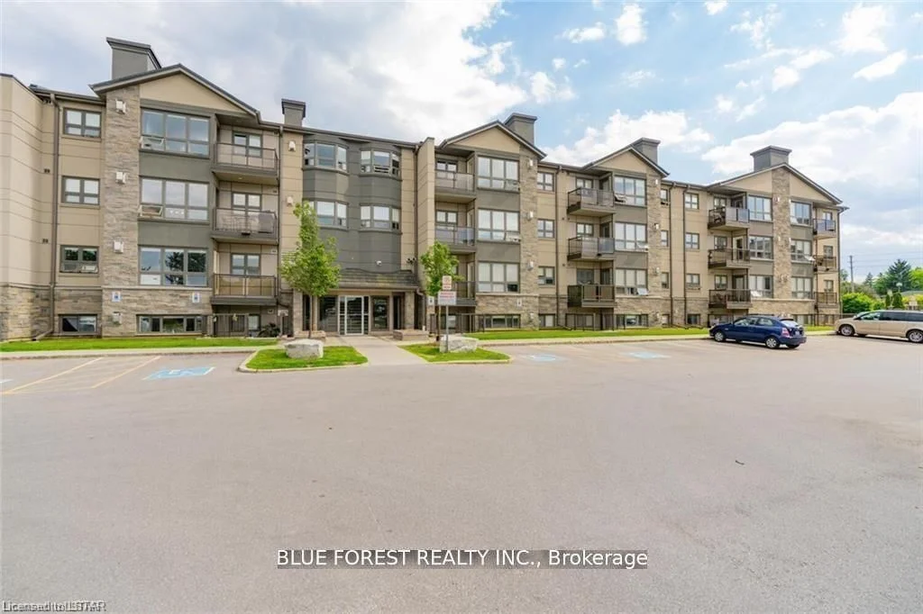 9 Jacksway Crescent 108, London North, On N5x 3t6